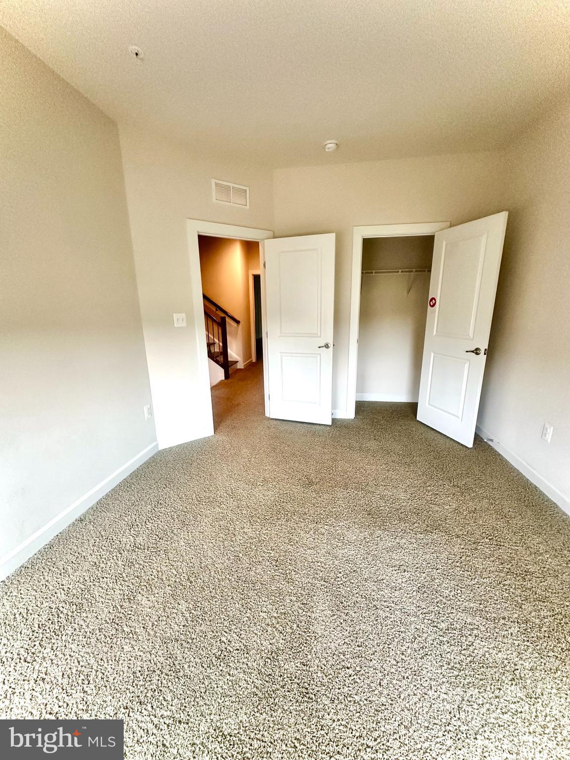 ONE LOUDOUN - Residential Lease