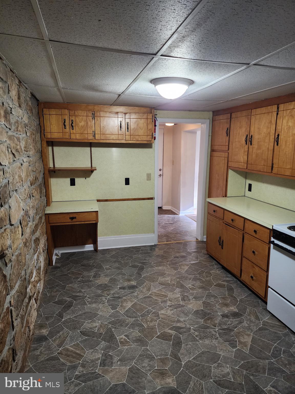 BERKELEY SPRINGS CORPORATION - Residential Lease