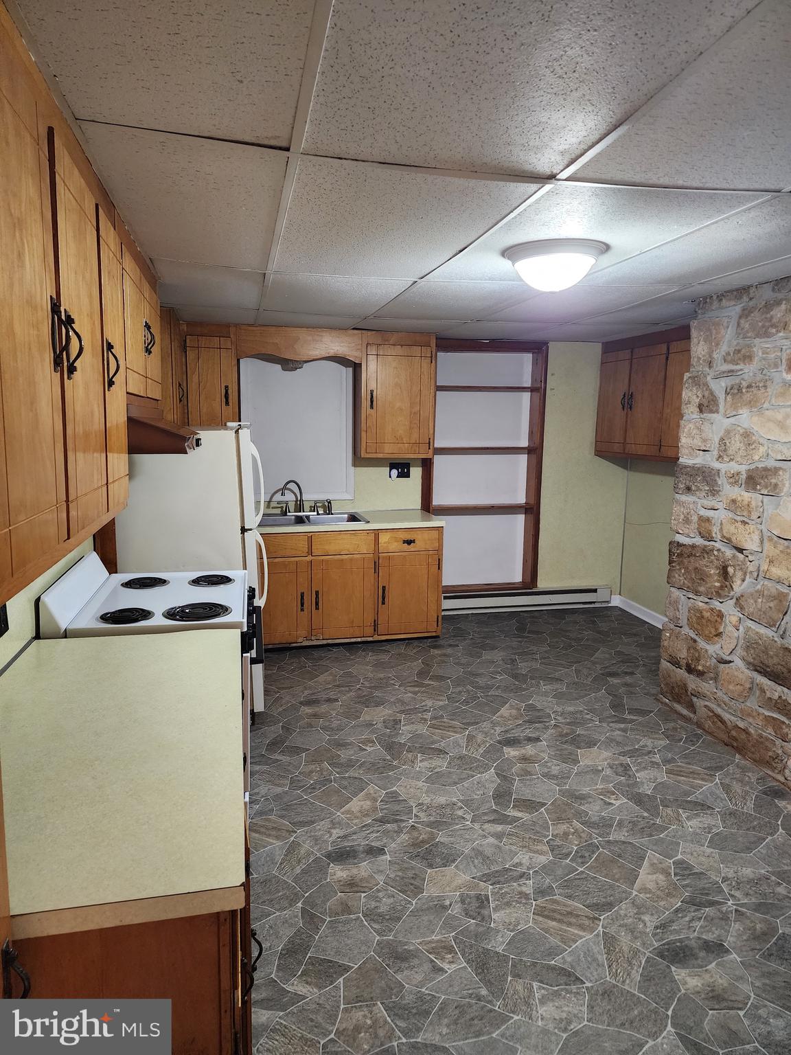 BERKELEY SPRINGS CORPORATION - Residential Lease