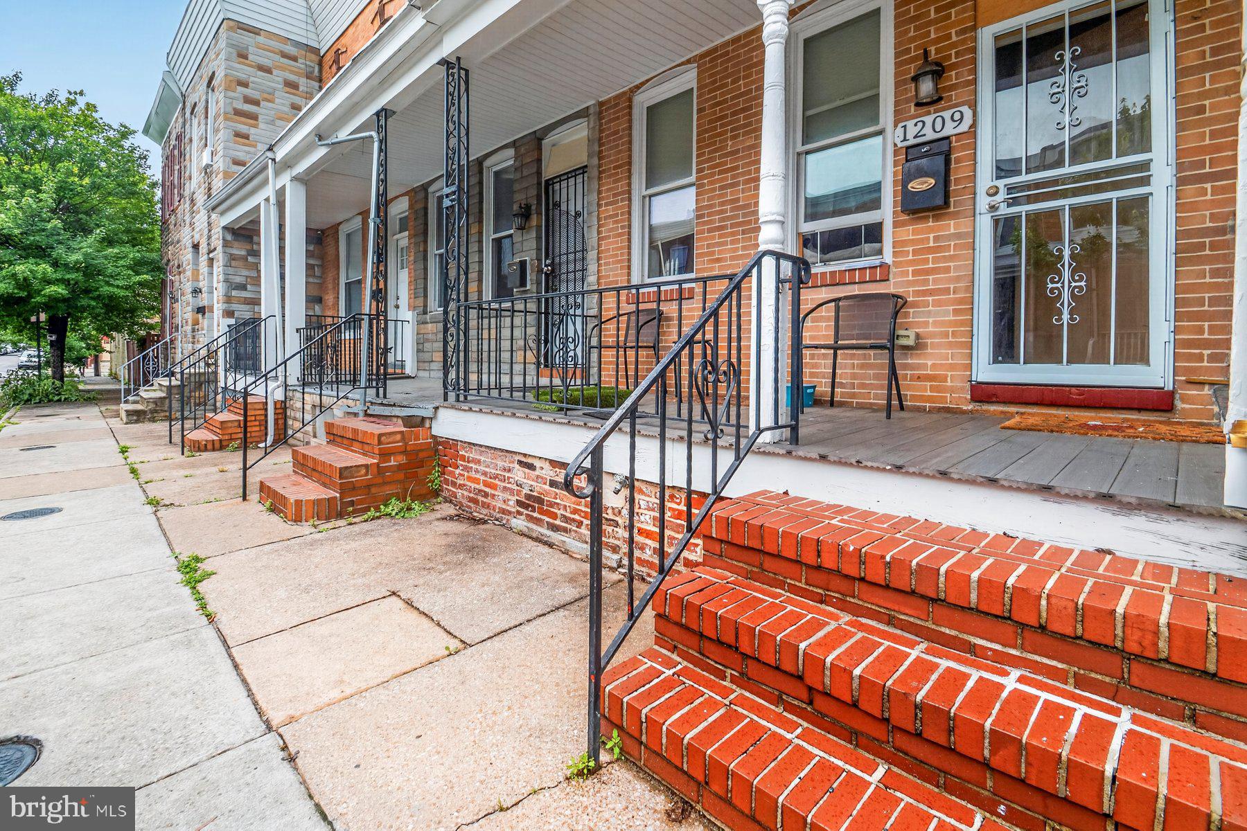 1209 CLEVELAND STREET