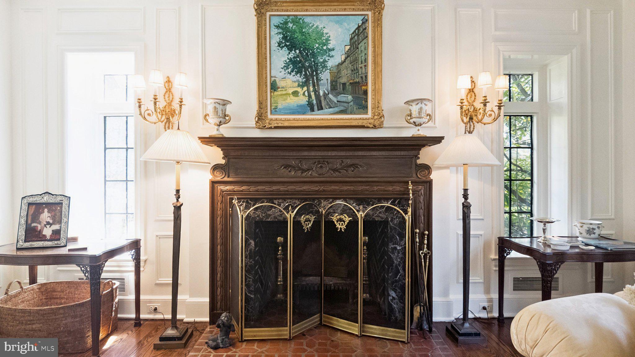 BRYN MAWR - Residential