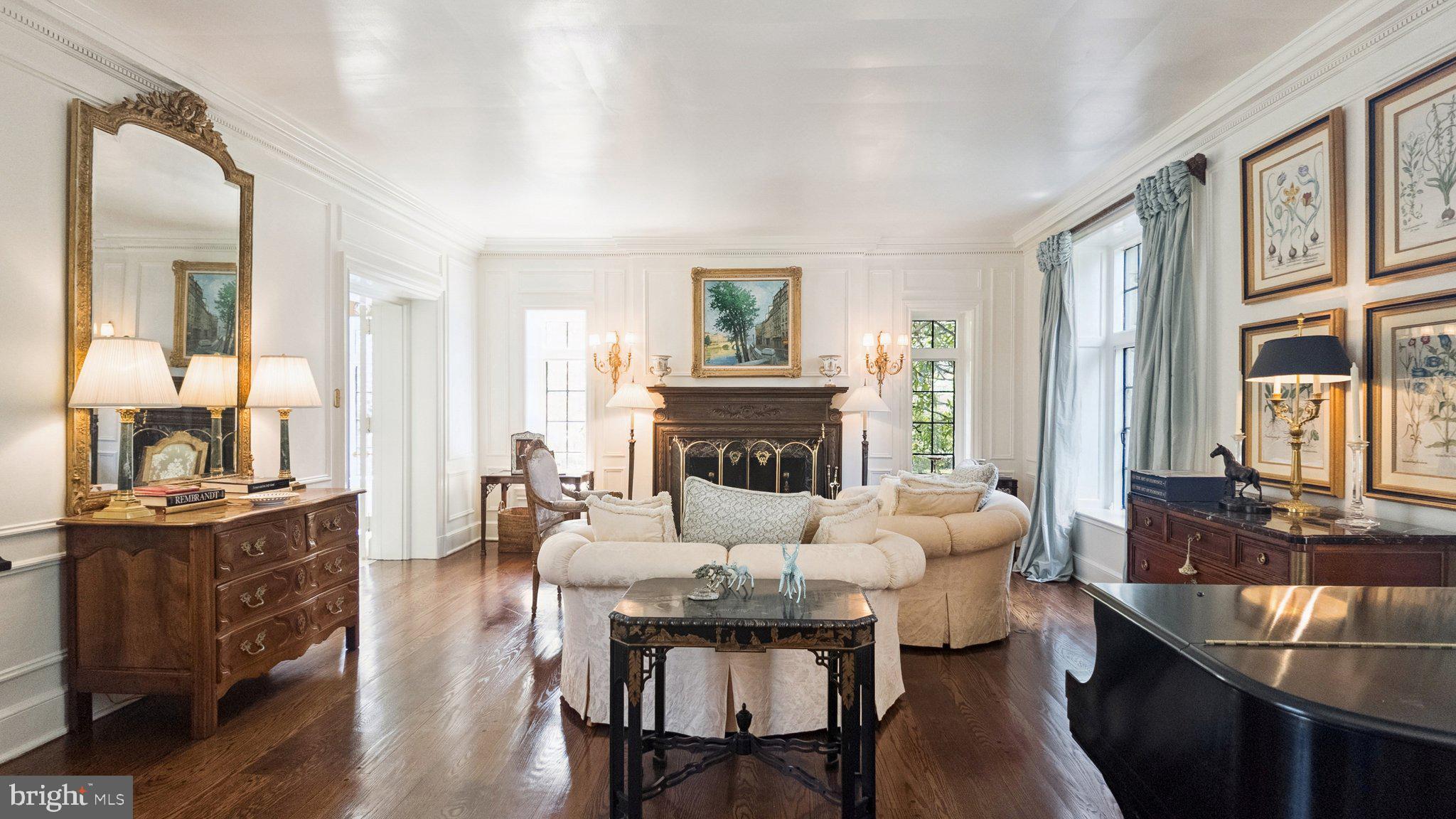 BRYN MAWR - Residential