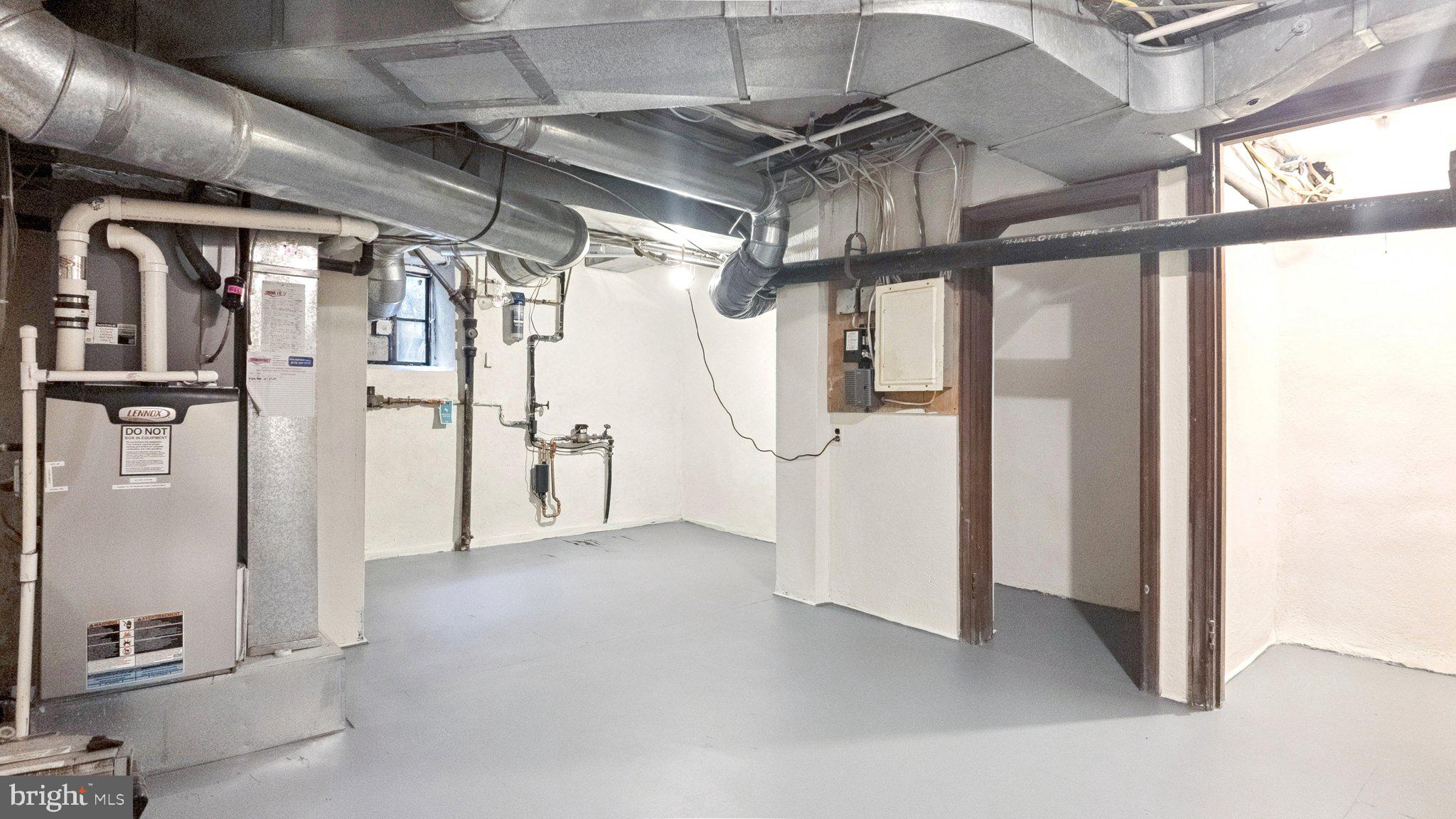 BRYN MAWR - Residential