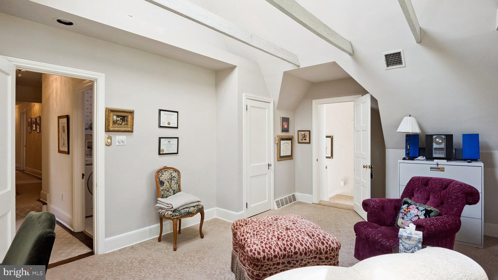 BRYN MAWR - Residential