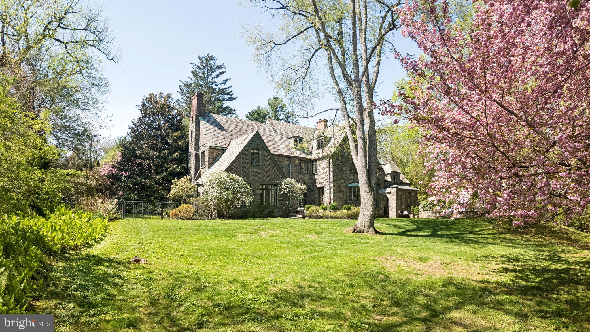 BRYN MAWR - Residential