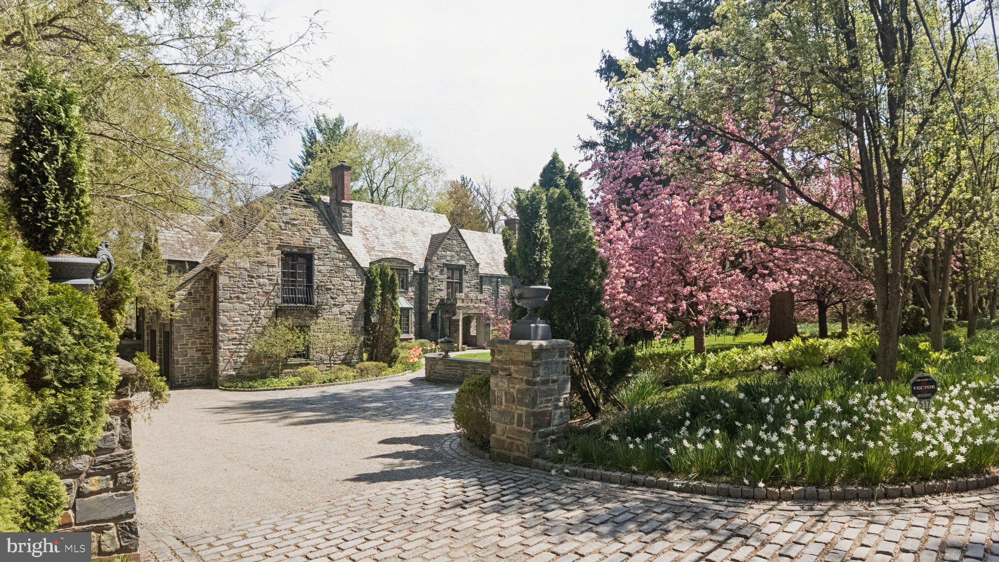 BRYN MAWR - Residential