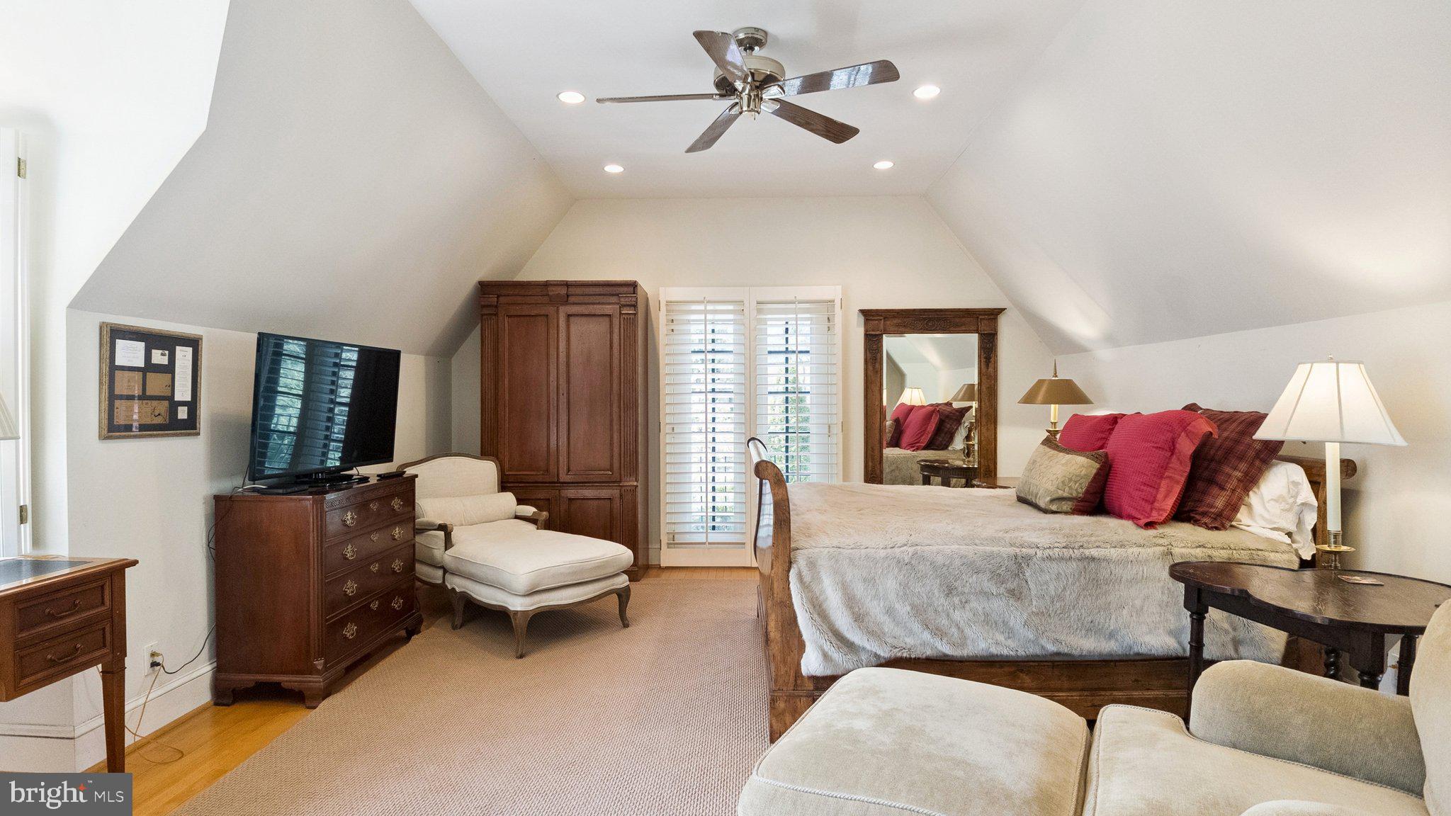 BRYN MAWR - Residential