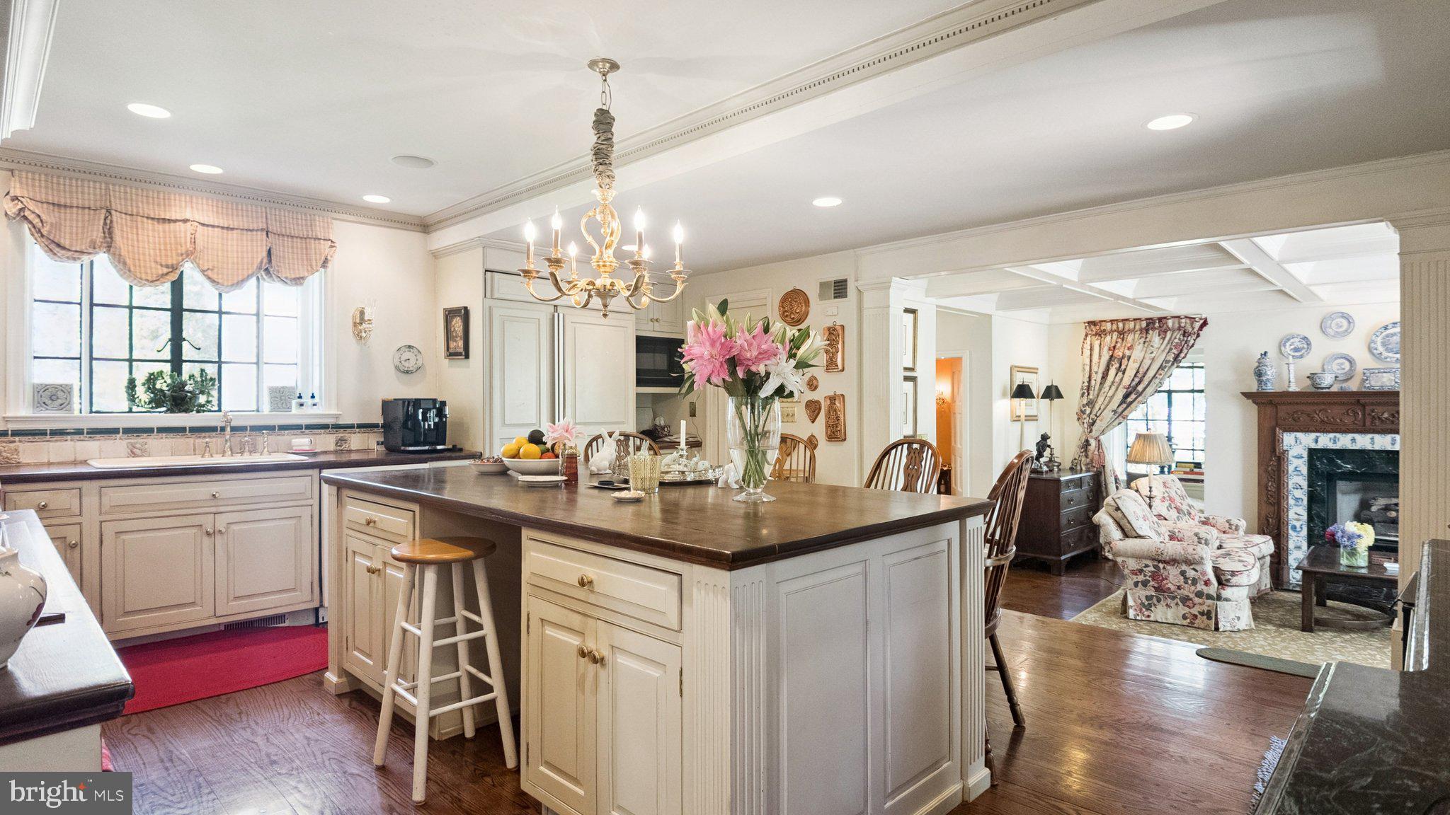 BRYN MAWR - Residential