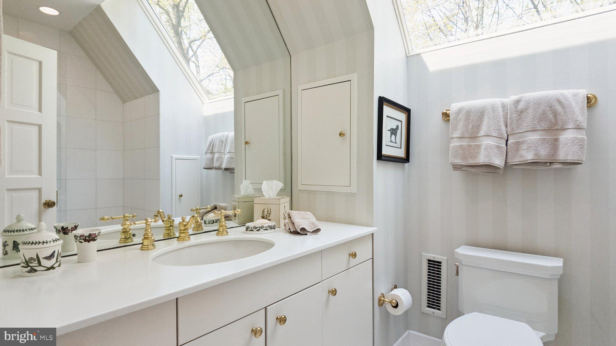 BRYN MAWR - Residential