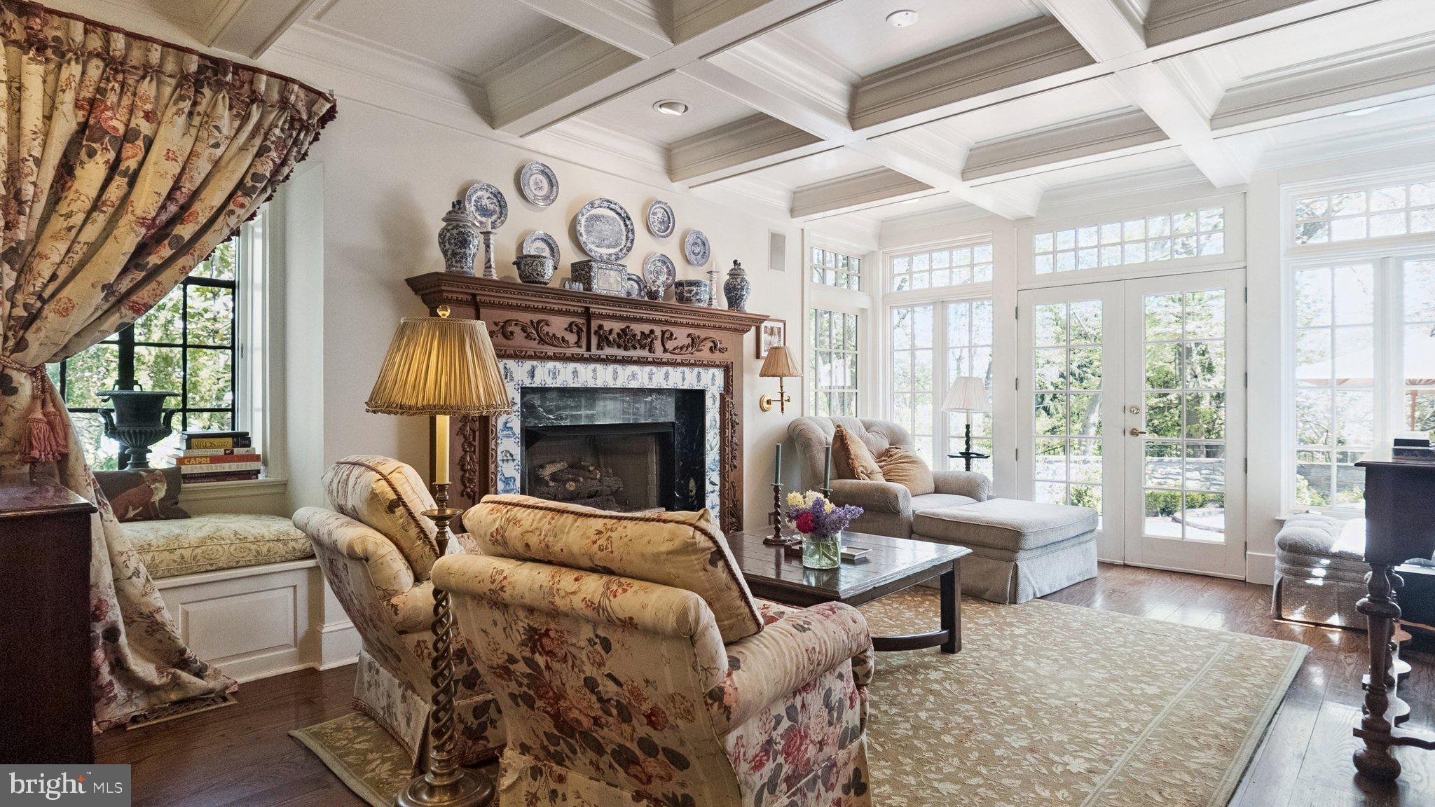 BRYN MAWR - Residential