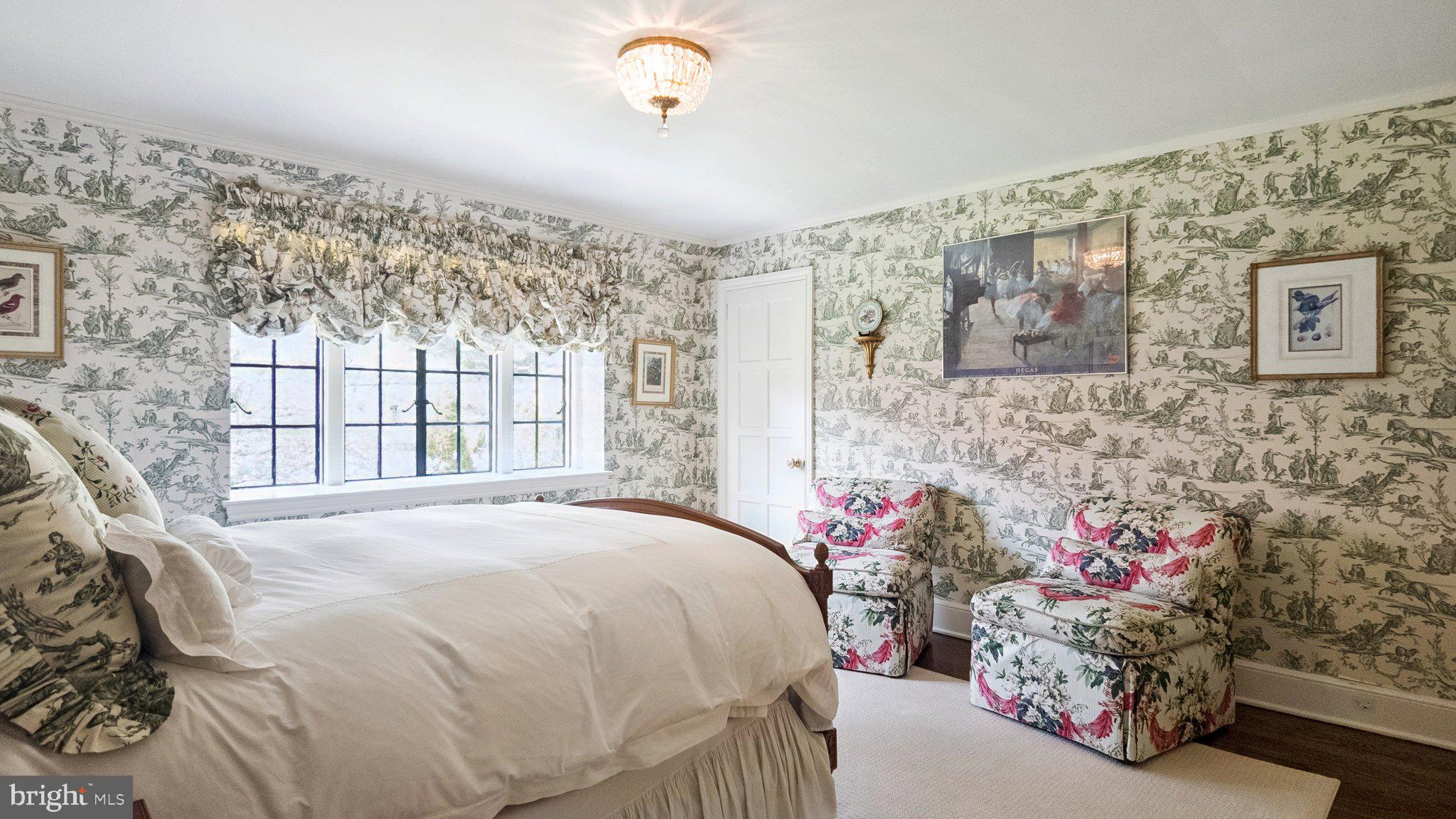 BRYN MAWR - Residential