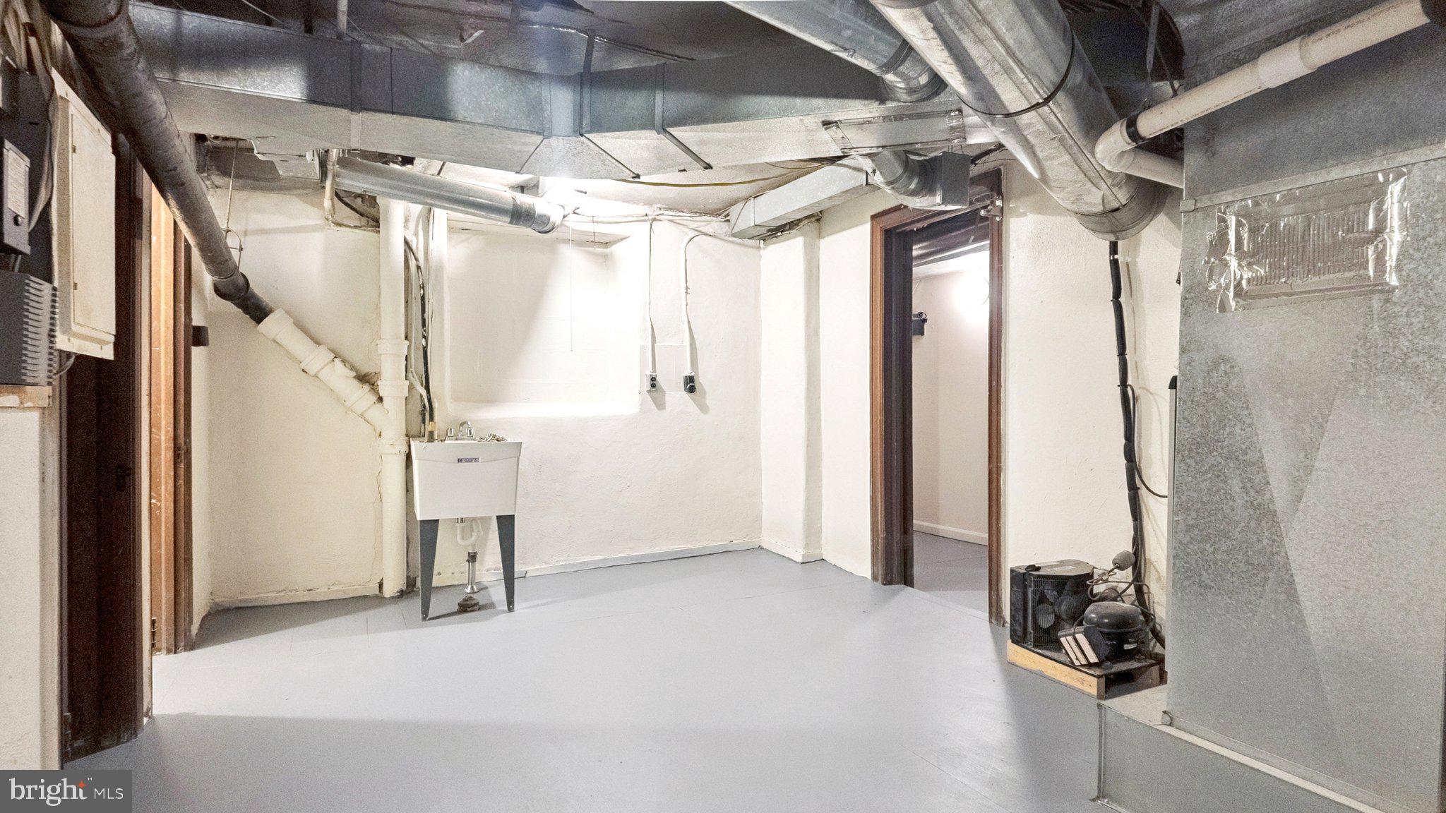 BRYN MAWR - Residential