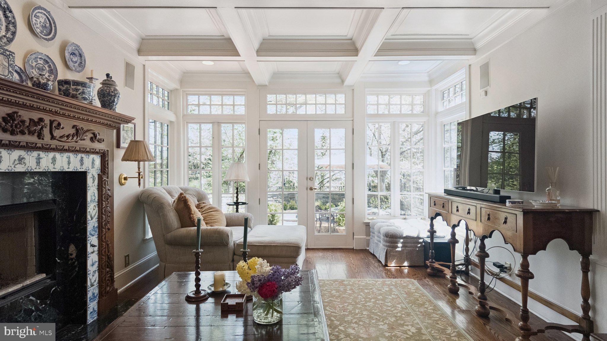 BRYN MAWR - Residential