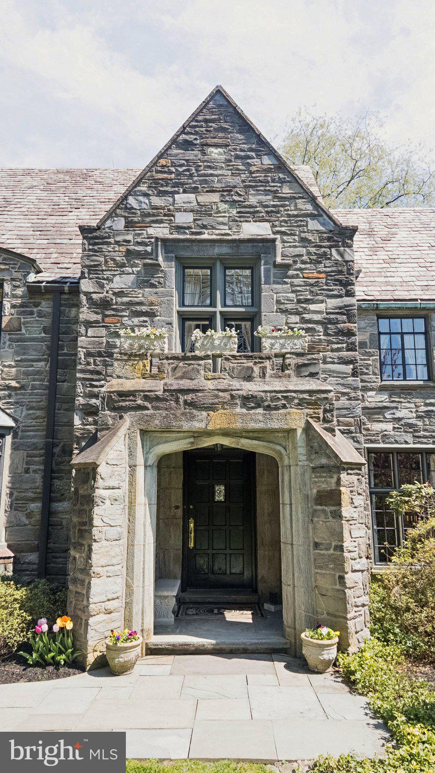 BRYN MAWR - Residential