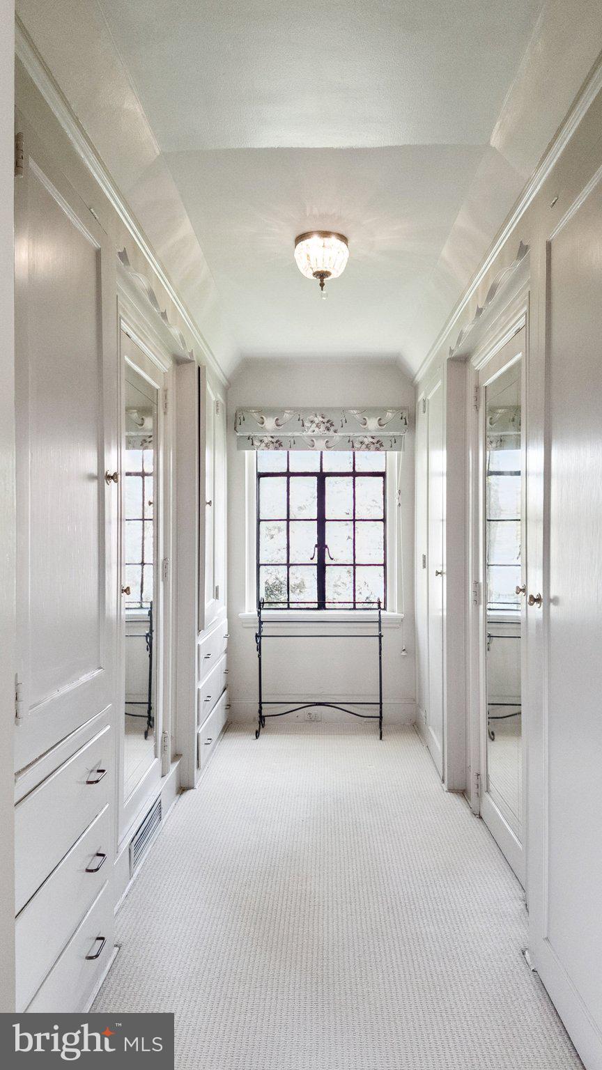 BRYN MAWR - Residential