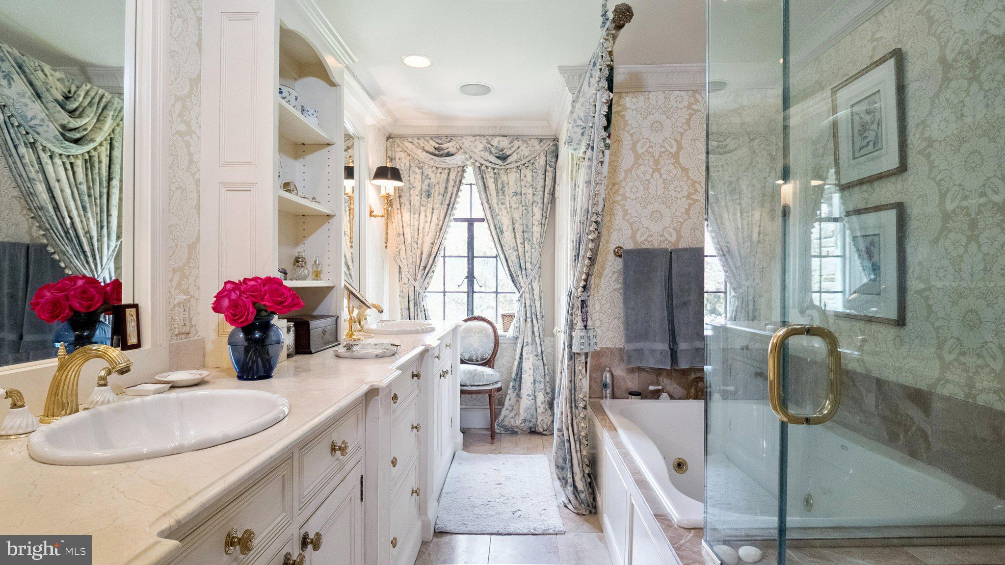 BRYN MAWR - Residential