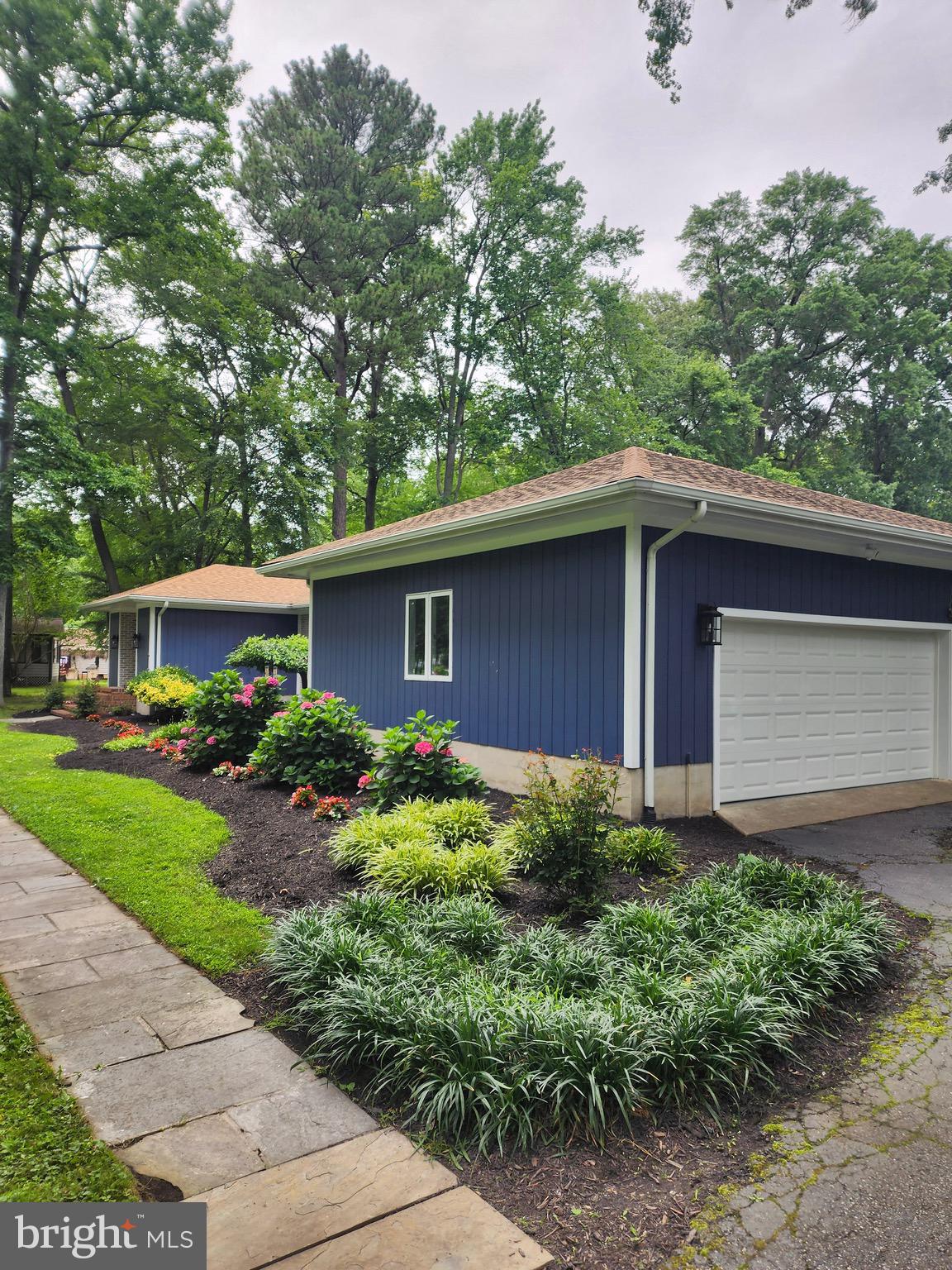 42 PROSPECT BAY DRIVE W