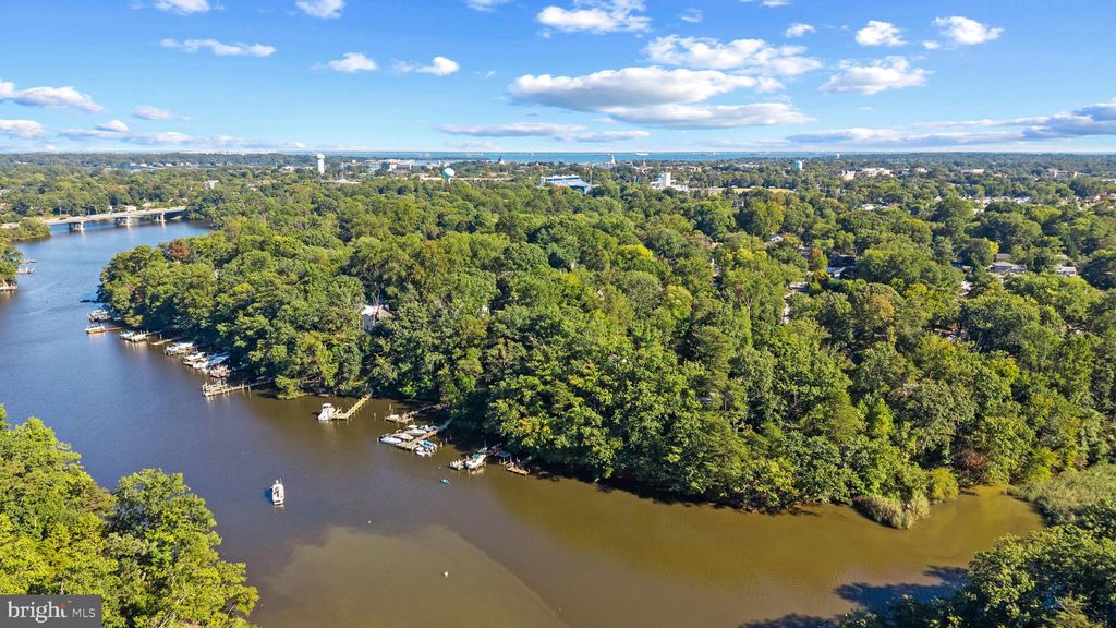 Photo of 173 Williams Drive, ANNAPOLIS, MD 21401 (MLS # MDAA2126690)