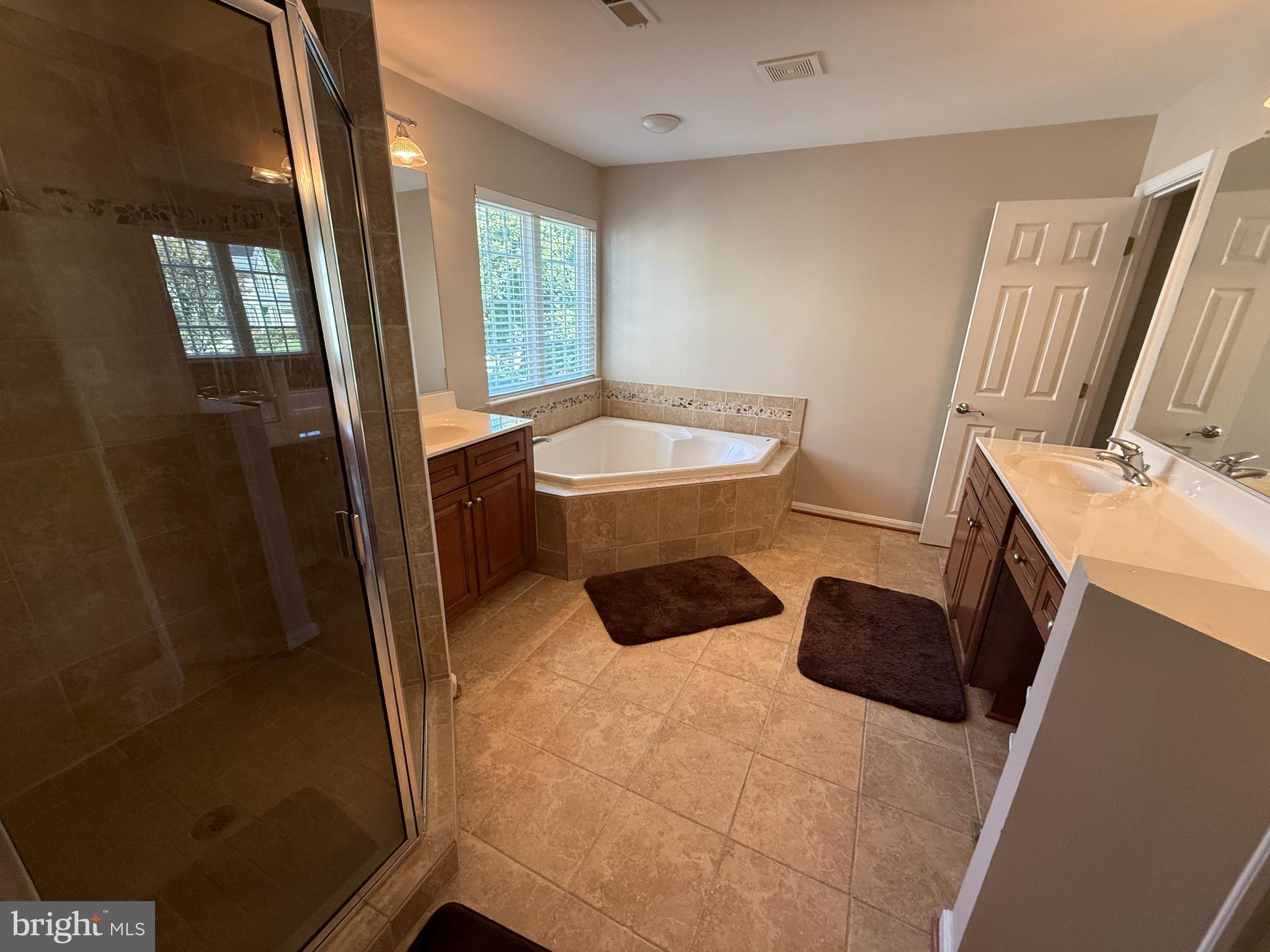 POTOMAC CREST - Residential