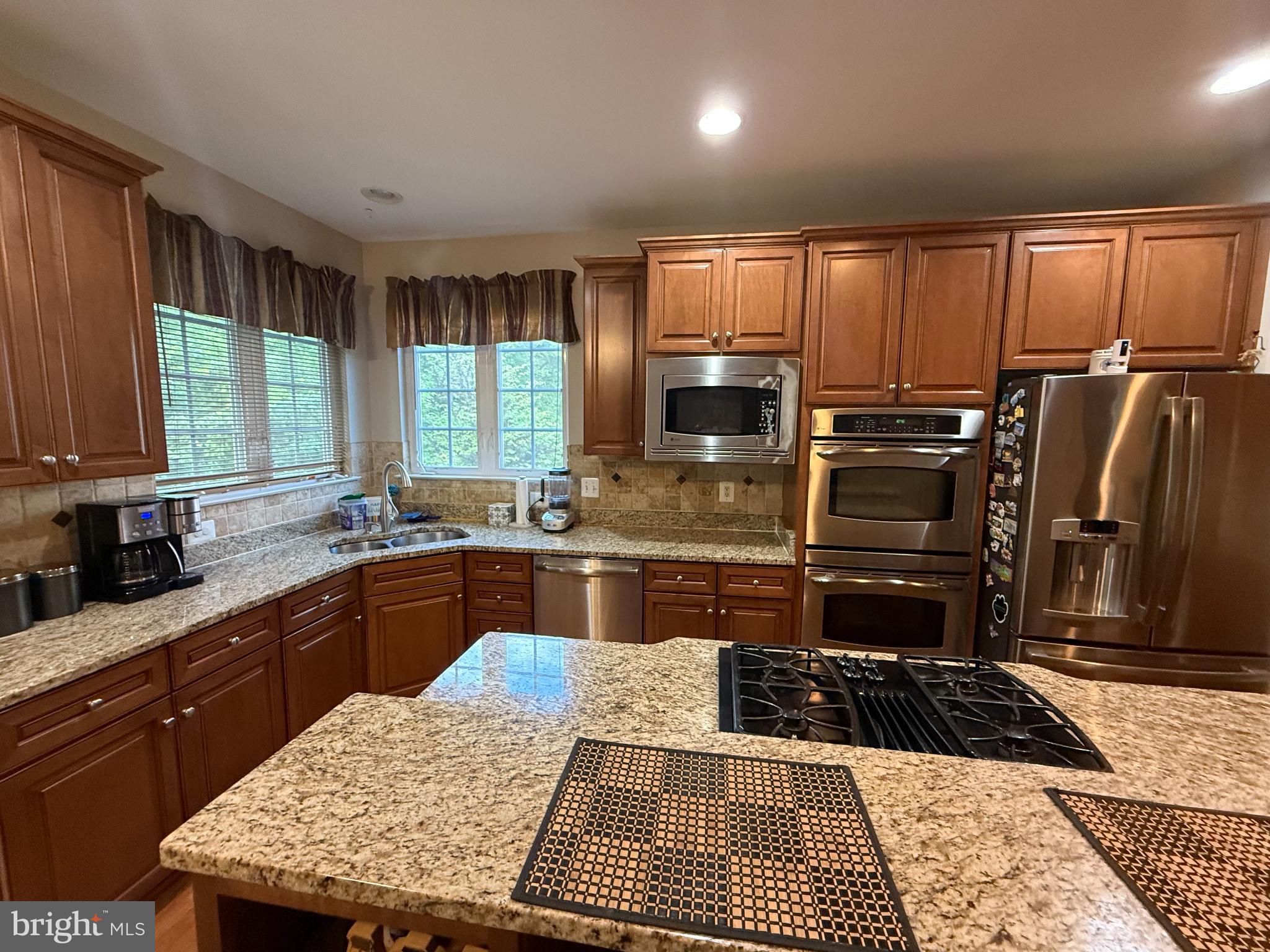 POTOMAC CREST - Residential