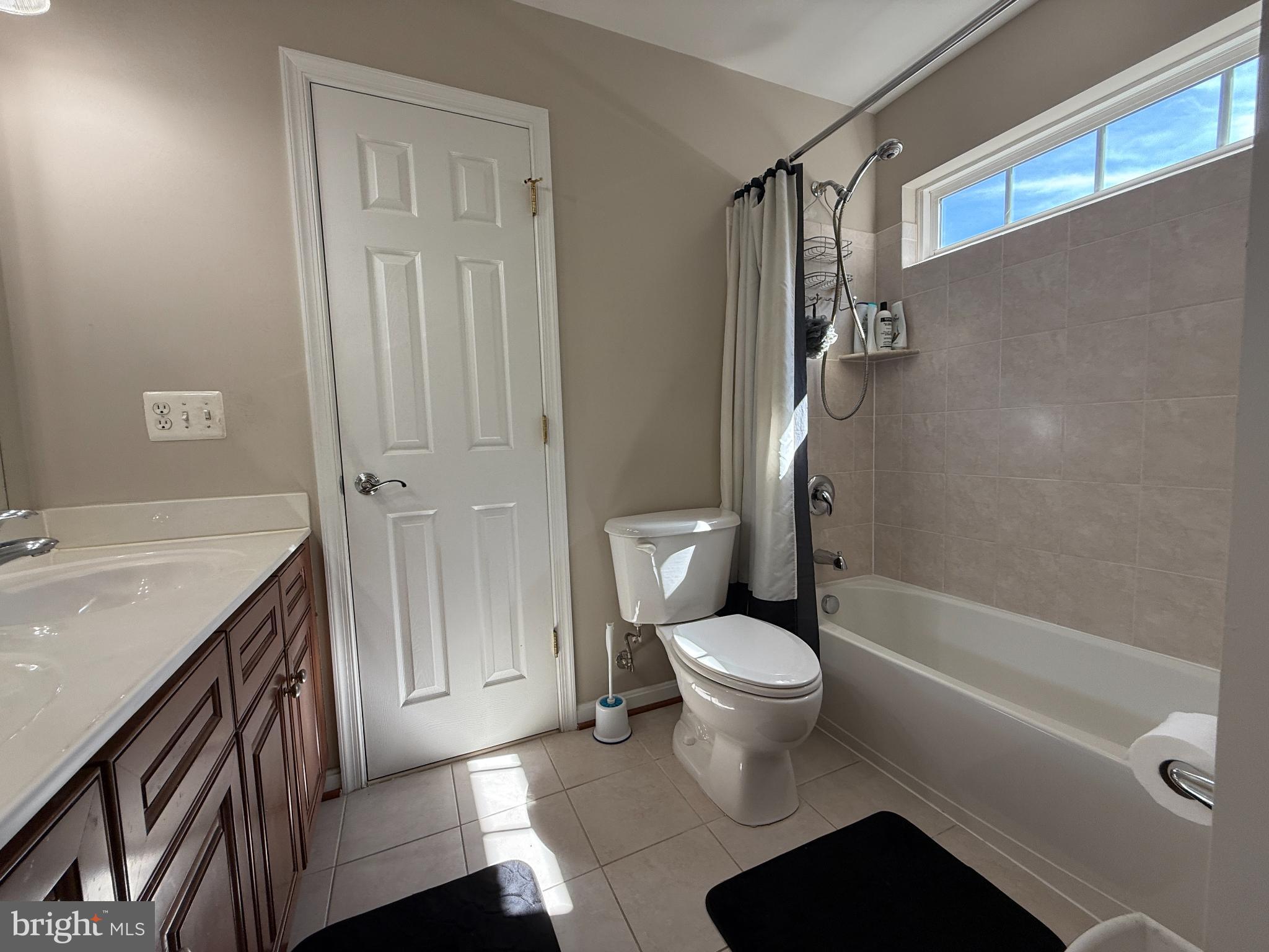 POTOMAC CREST - Residential