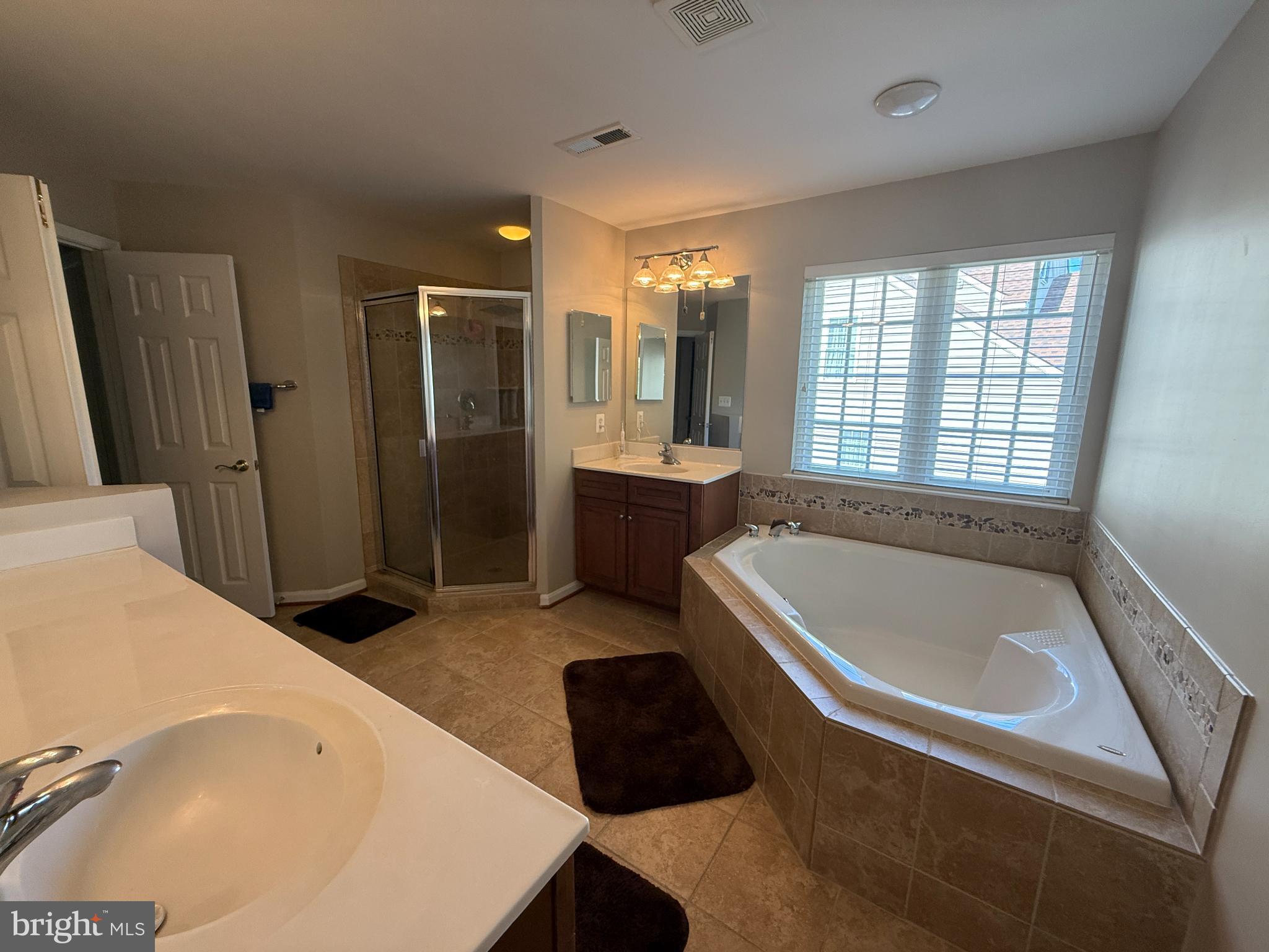 POTOMAC CREST - Residential