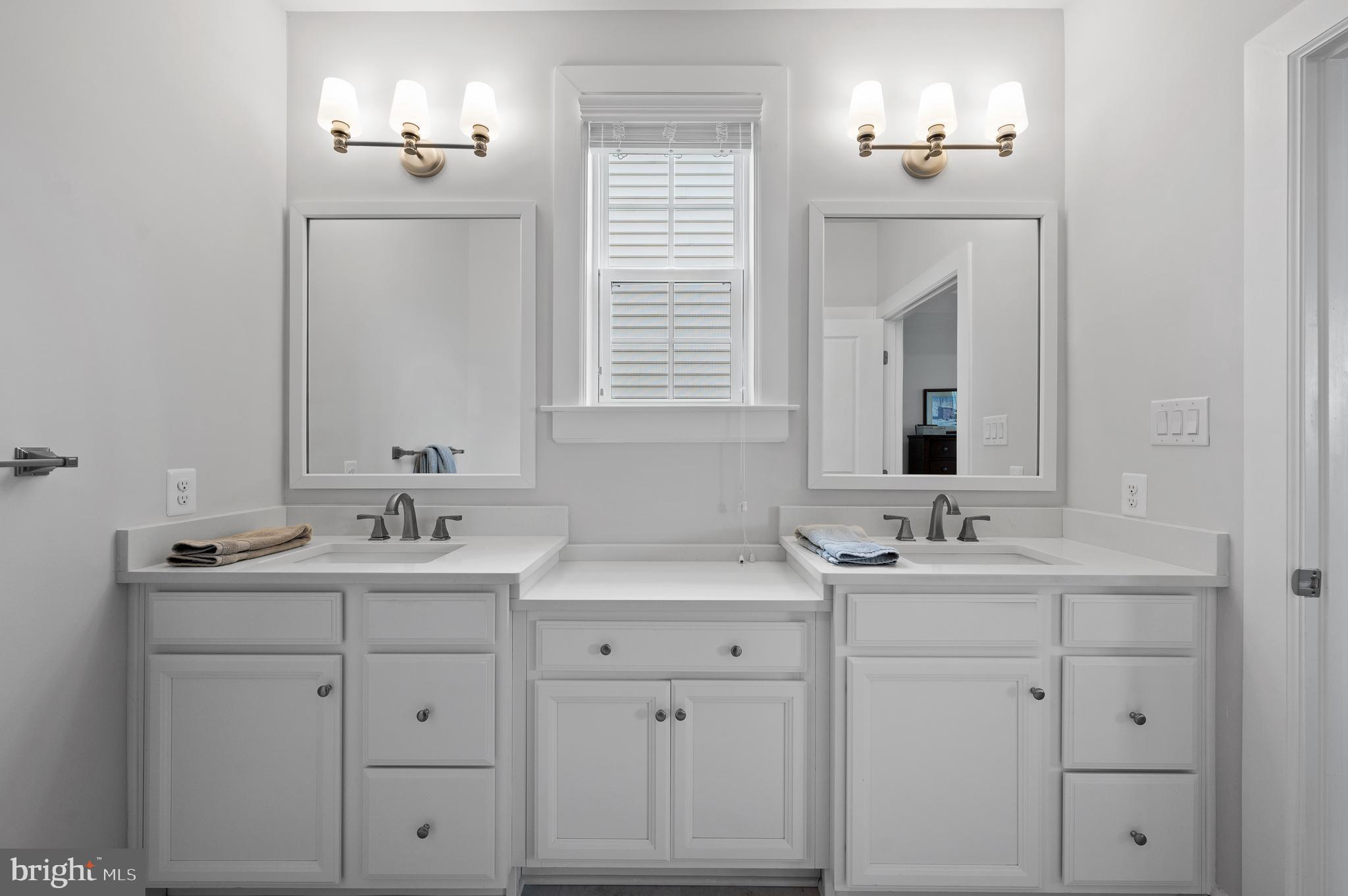 GREYSTONE - Residential