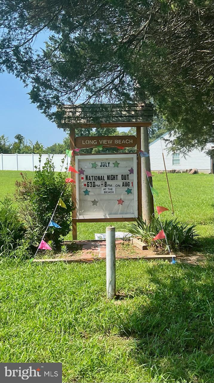 LONGVIEW BEACH CLUB - Residential