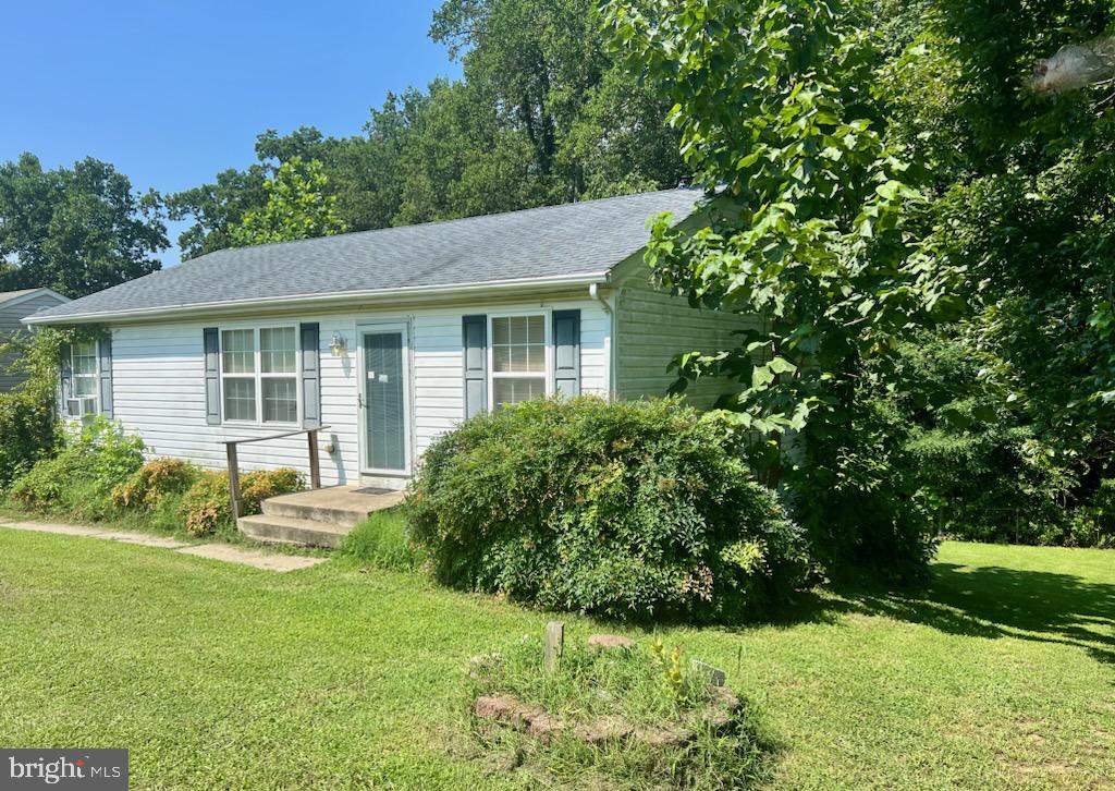 LONGVIEW BEACH CLUB - Residential