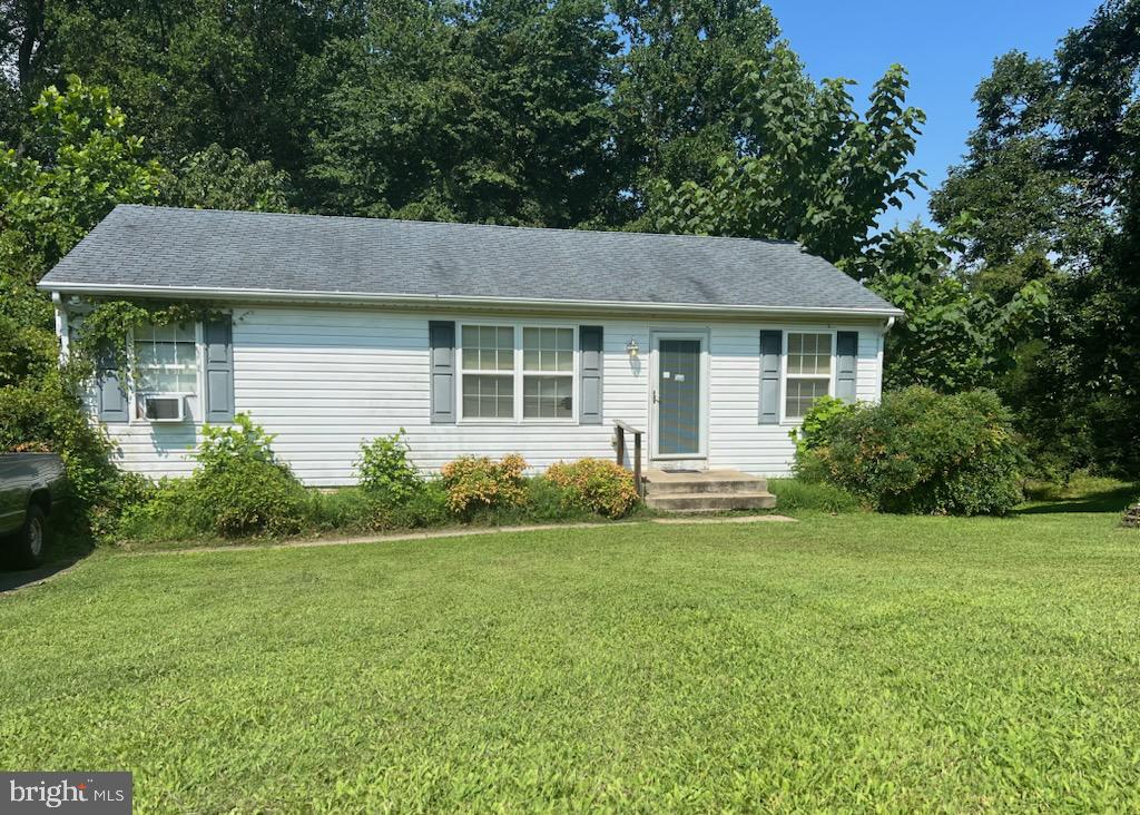 LONGVIEW BEACH CLUB - Residential