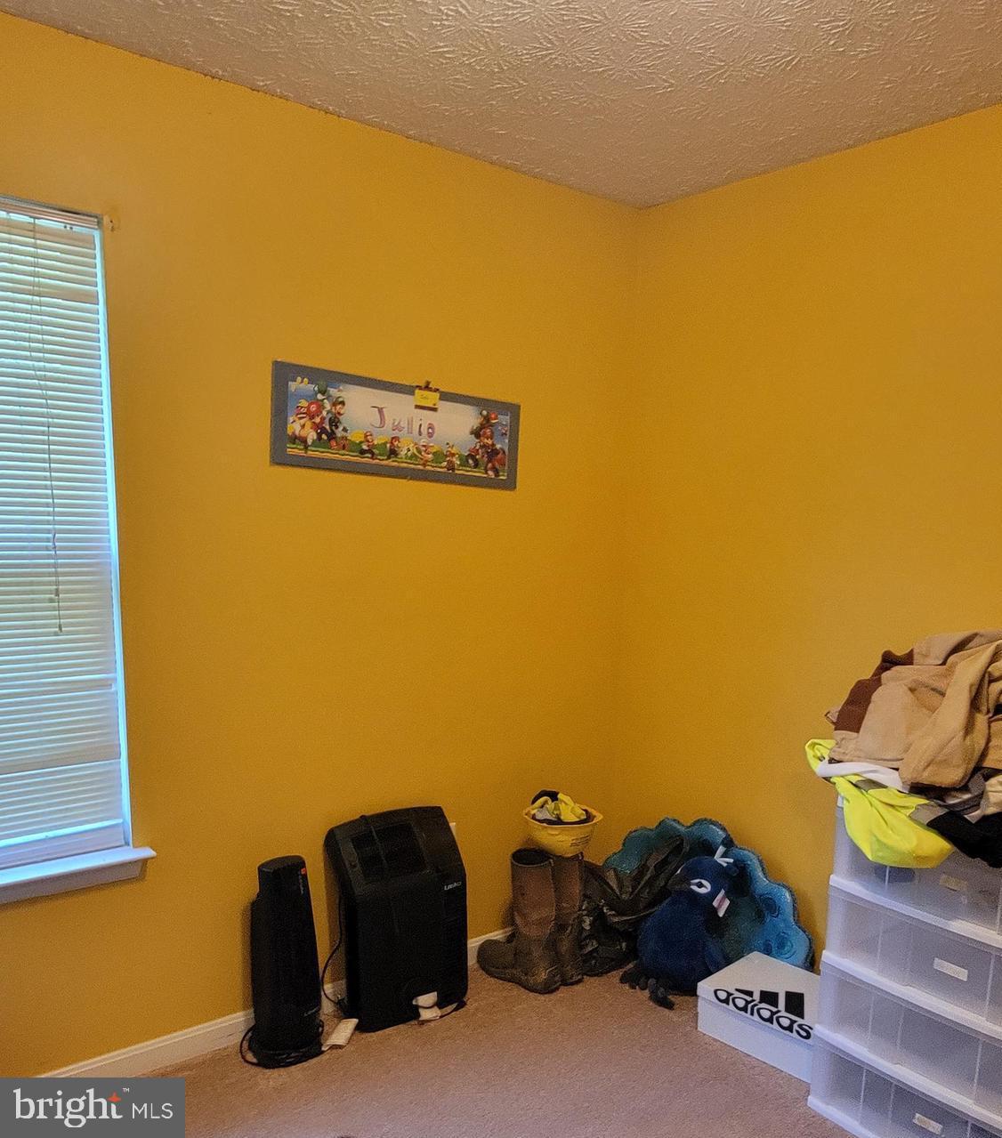 LONGVIEW BEACH CLUB - Residential