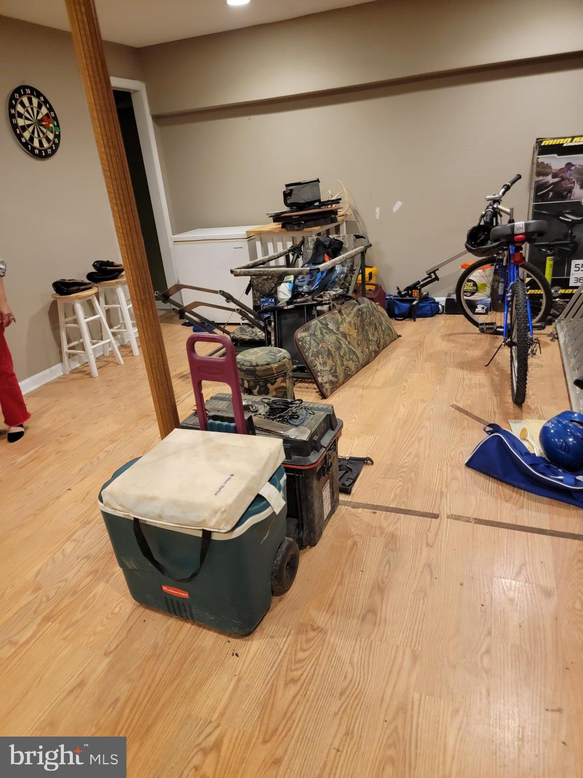 LONGVIEW BEACH CLUB - Residential