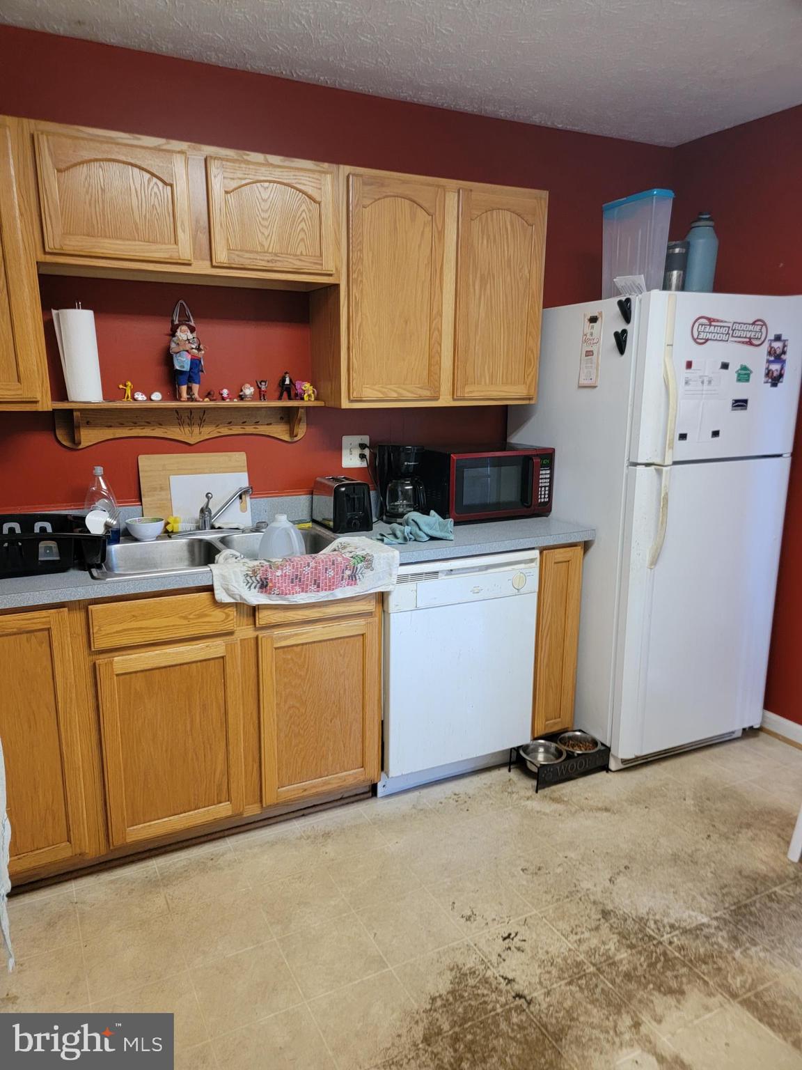 LONGVIEW BEACH CLUB - Residential