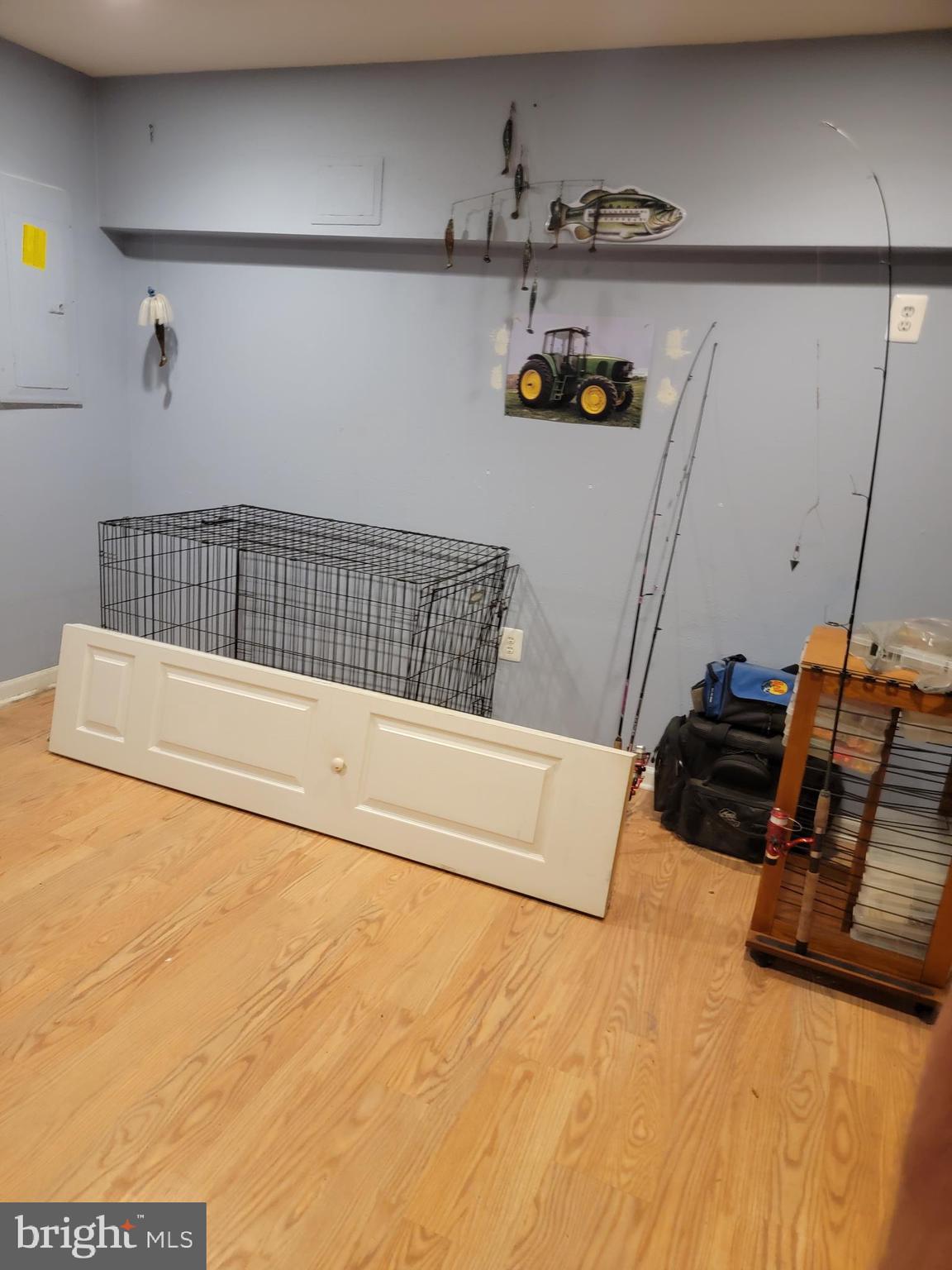 LONGVIEW BEACH CLUB - Residential