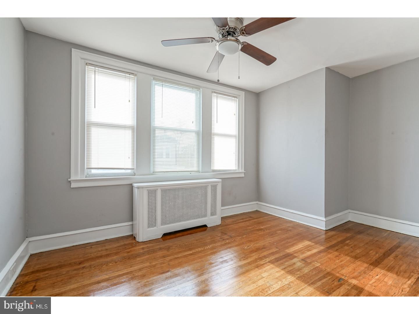 WEST OAK LANE - Residential