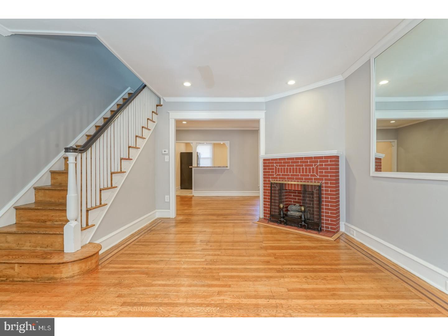 WEST OAK LANE - Residential