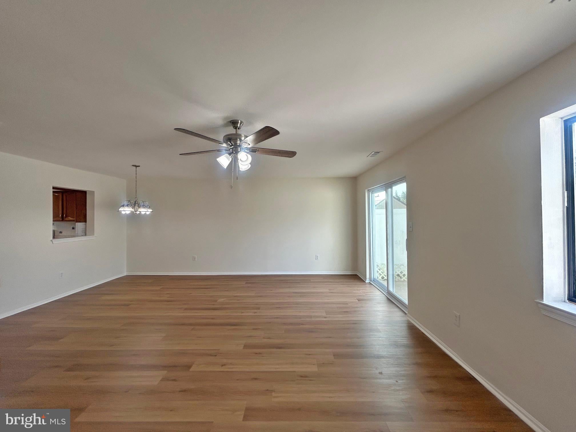 34 JAMESTOWN BOULEVARD