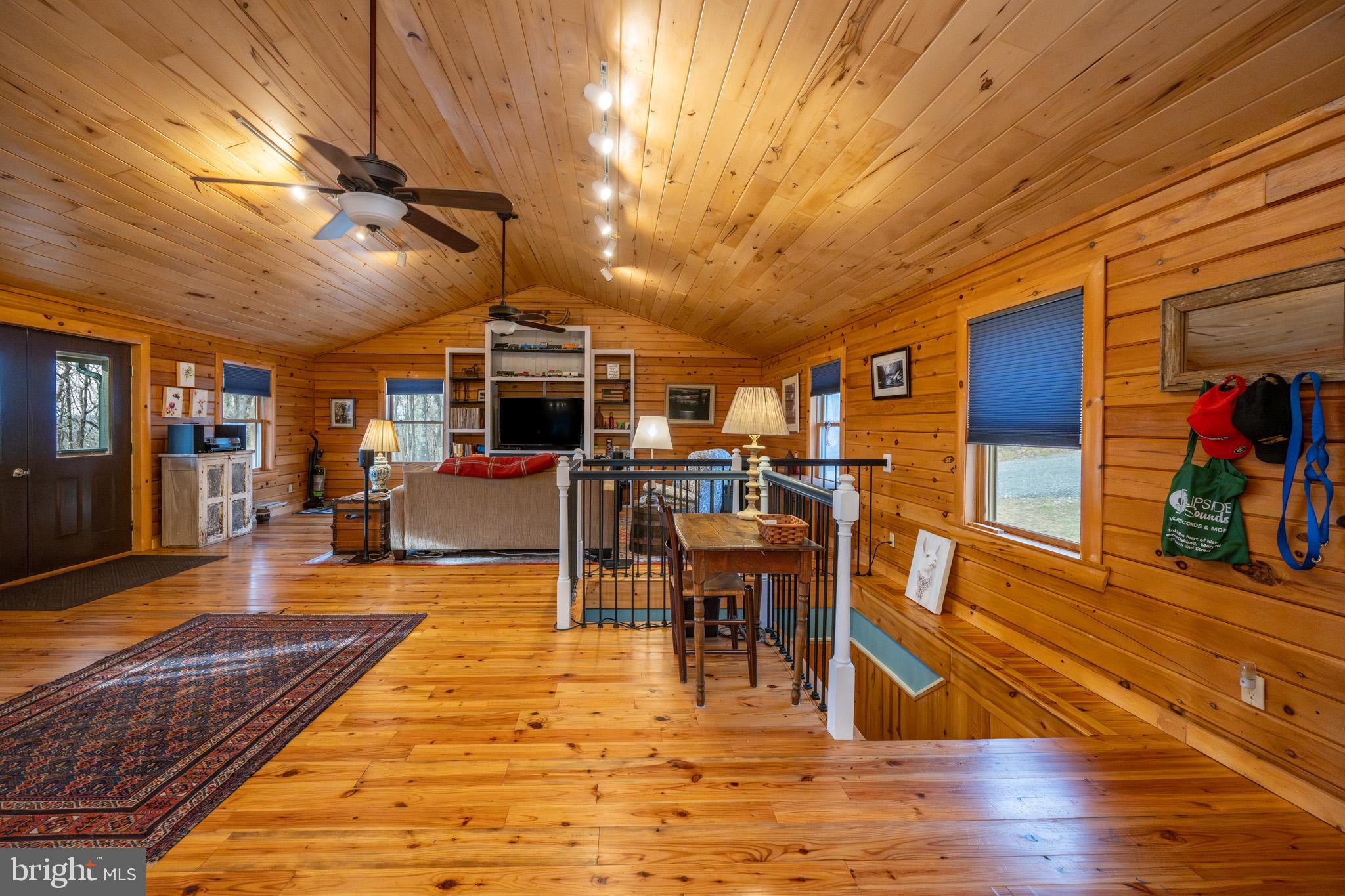 TIMBERS ON THE YOUGH - Residential