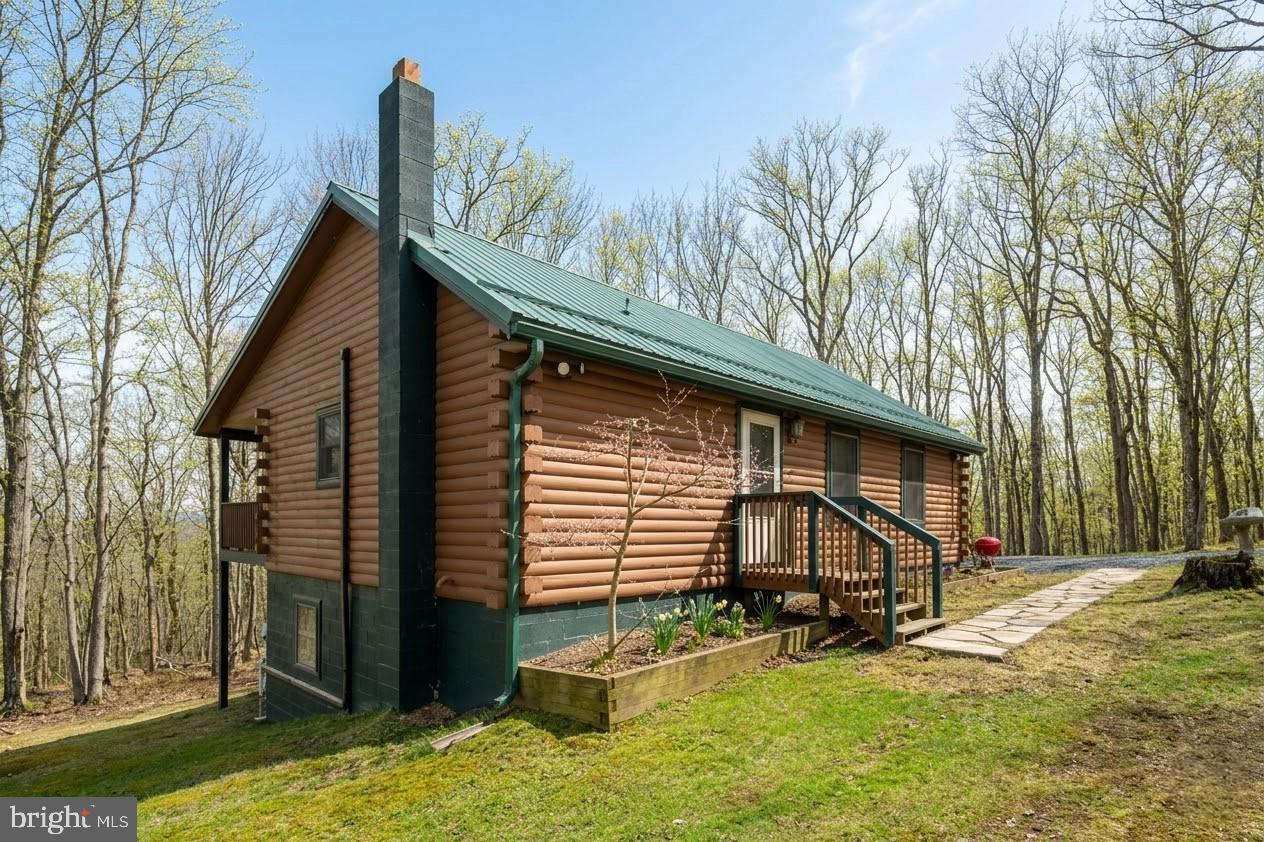 1167 TALL OAKS DRIVE