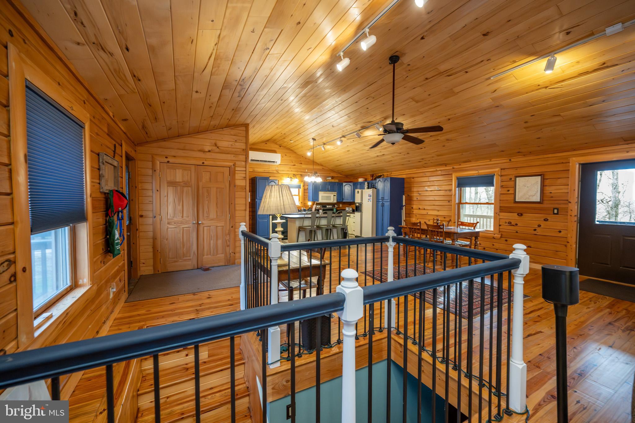 TIMBERS ON THE YOUGH - Residential