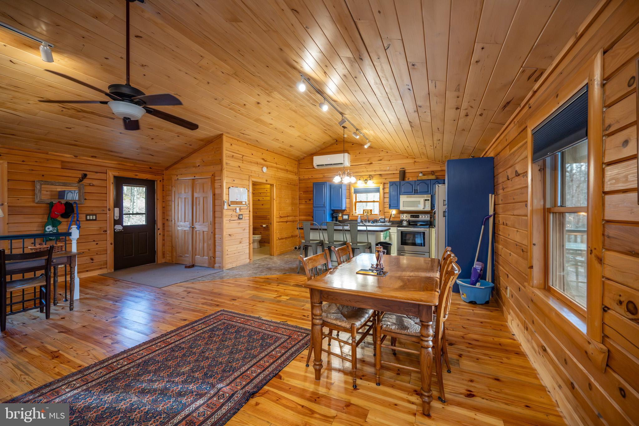 TIMBERS ON THE YOUGH - Residential