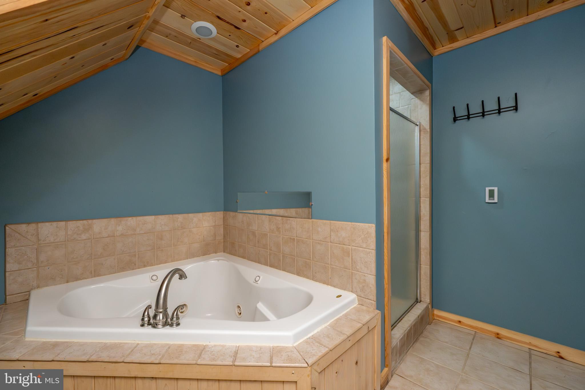 TIMBERS ON THE YOUGH - Residential