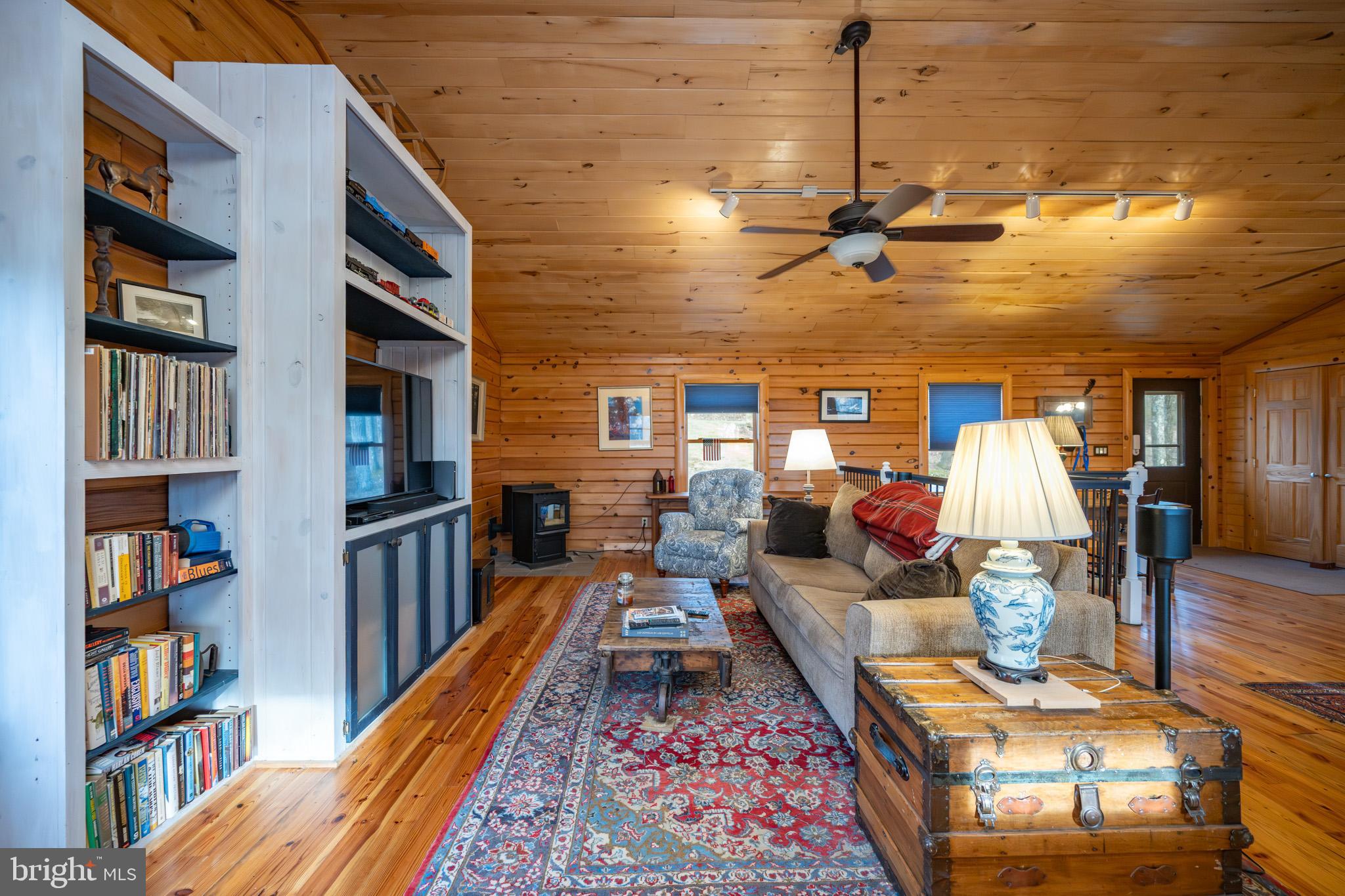 TIMBERS ON THE YOUGH - Residential