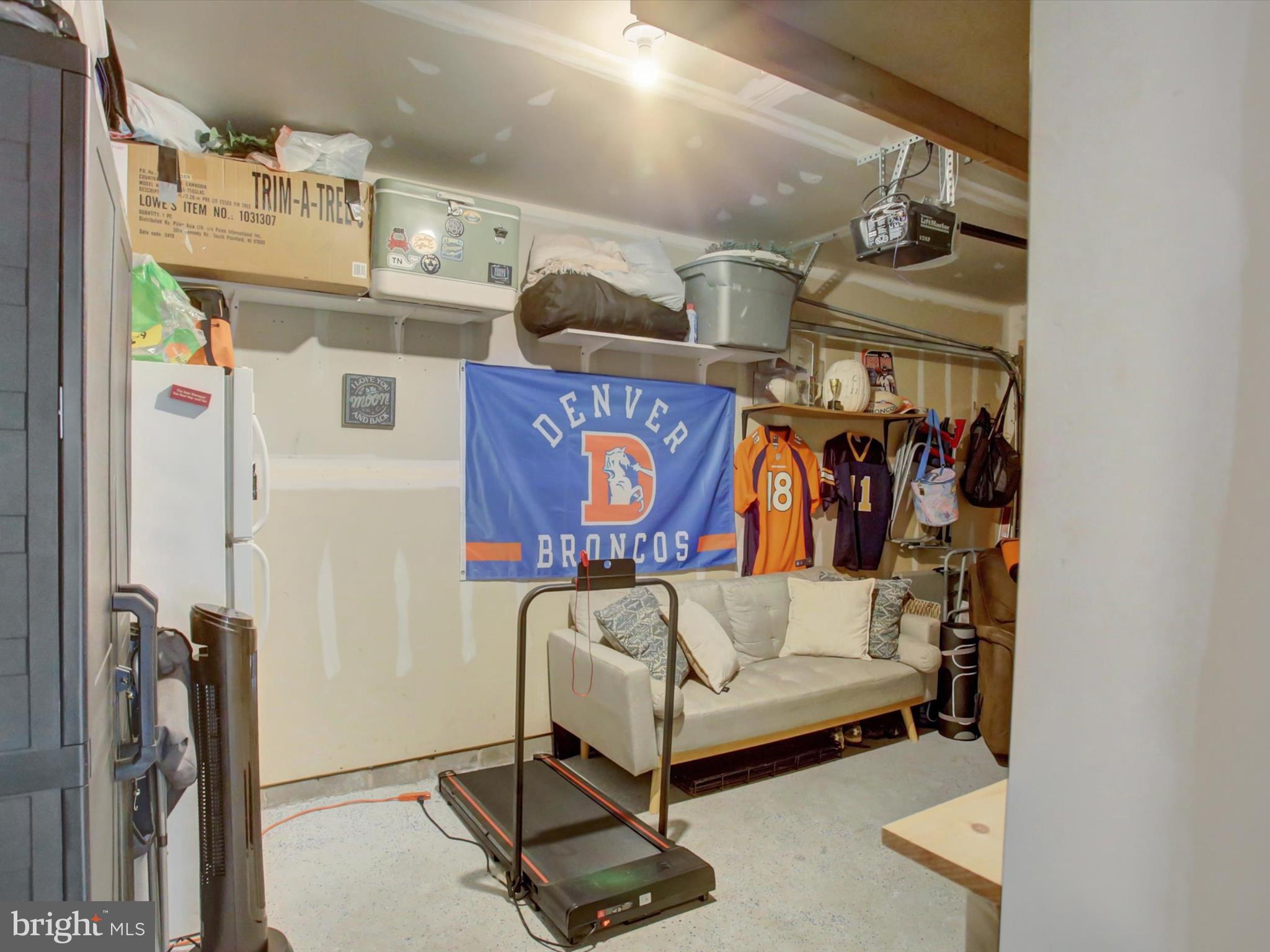 ANTRIM CROSSING - Residential