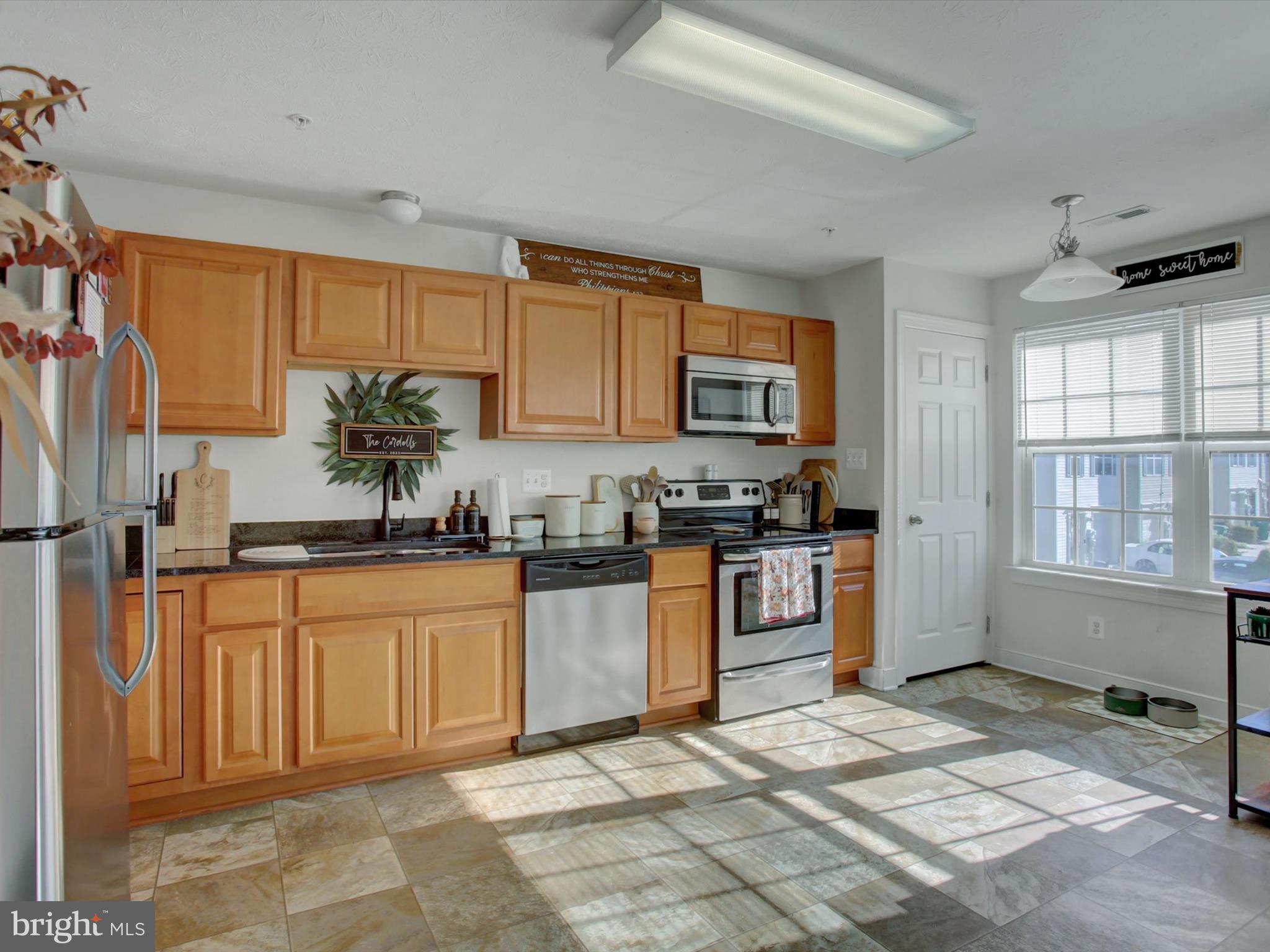 ANTRIM CROSSING - Residential