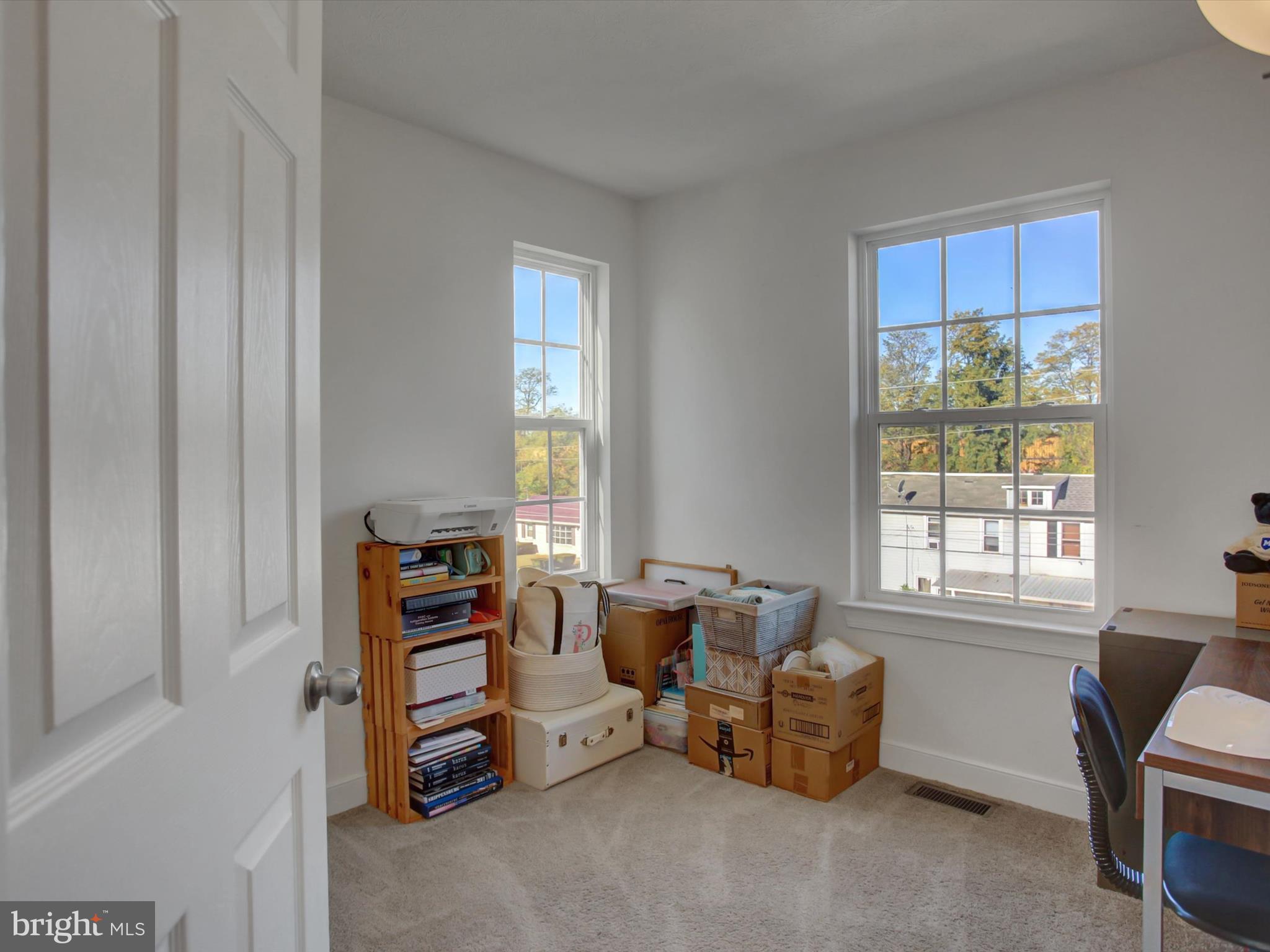 ANTRIM CROSSING - Residential