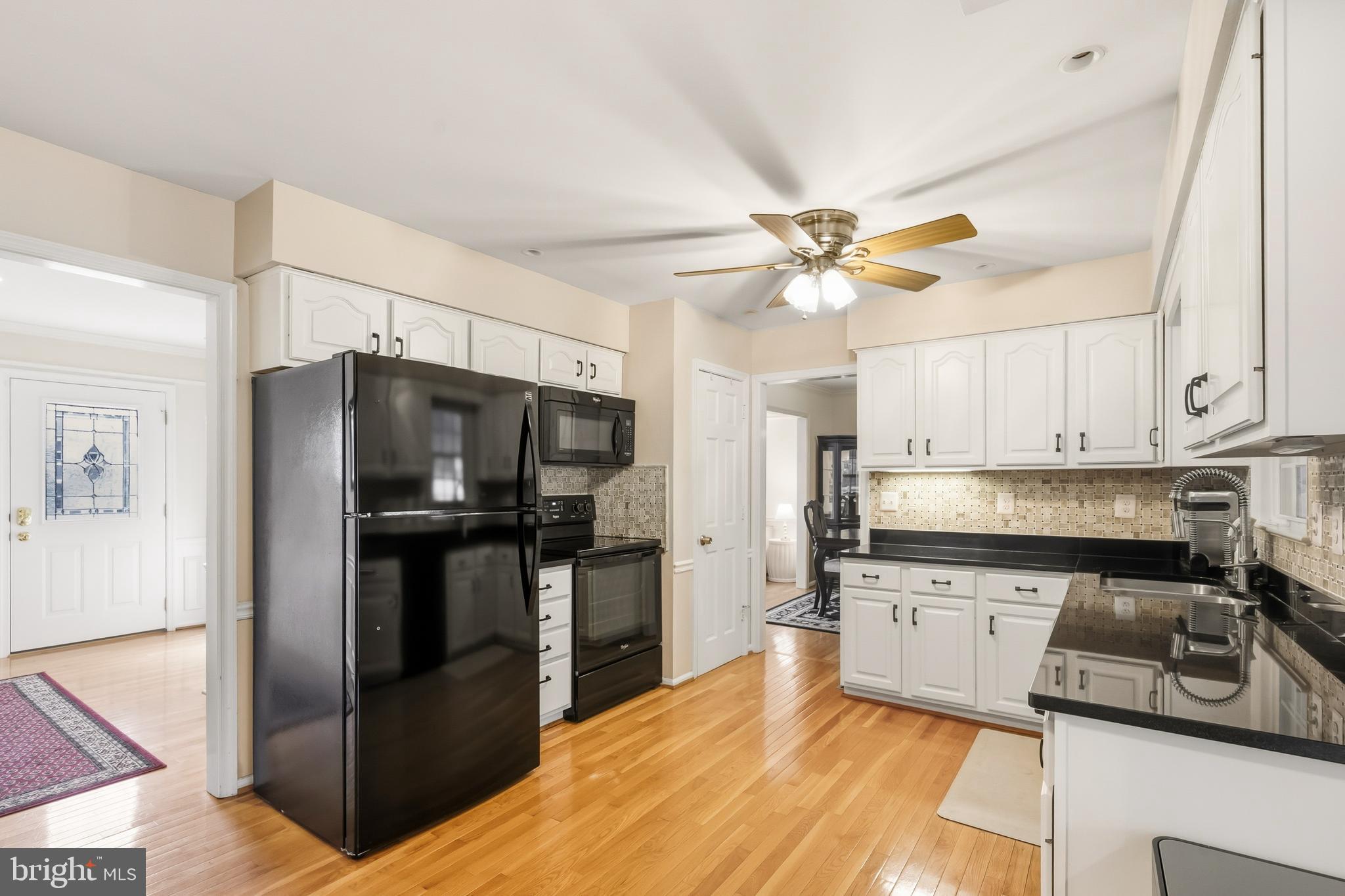 HAMILTON ACRES - Residential