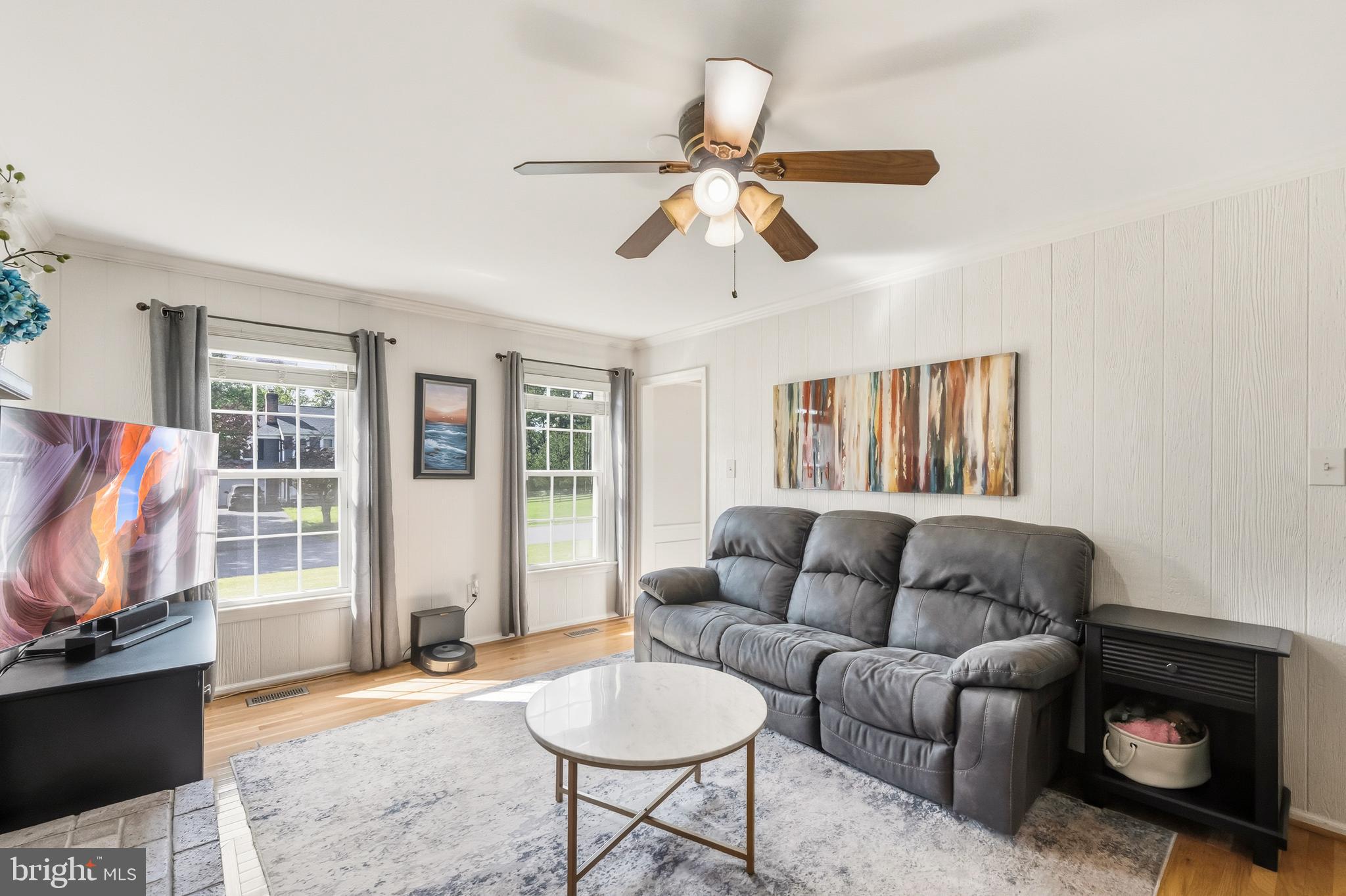 HAMILTON ACRES - Residential