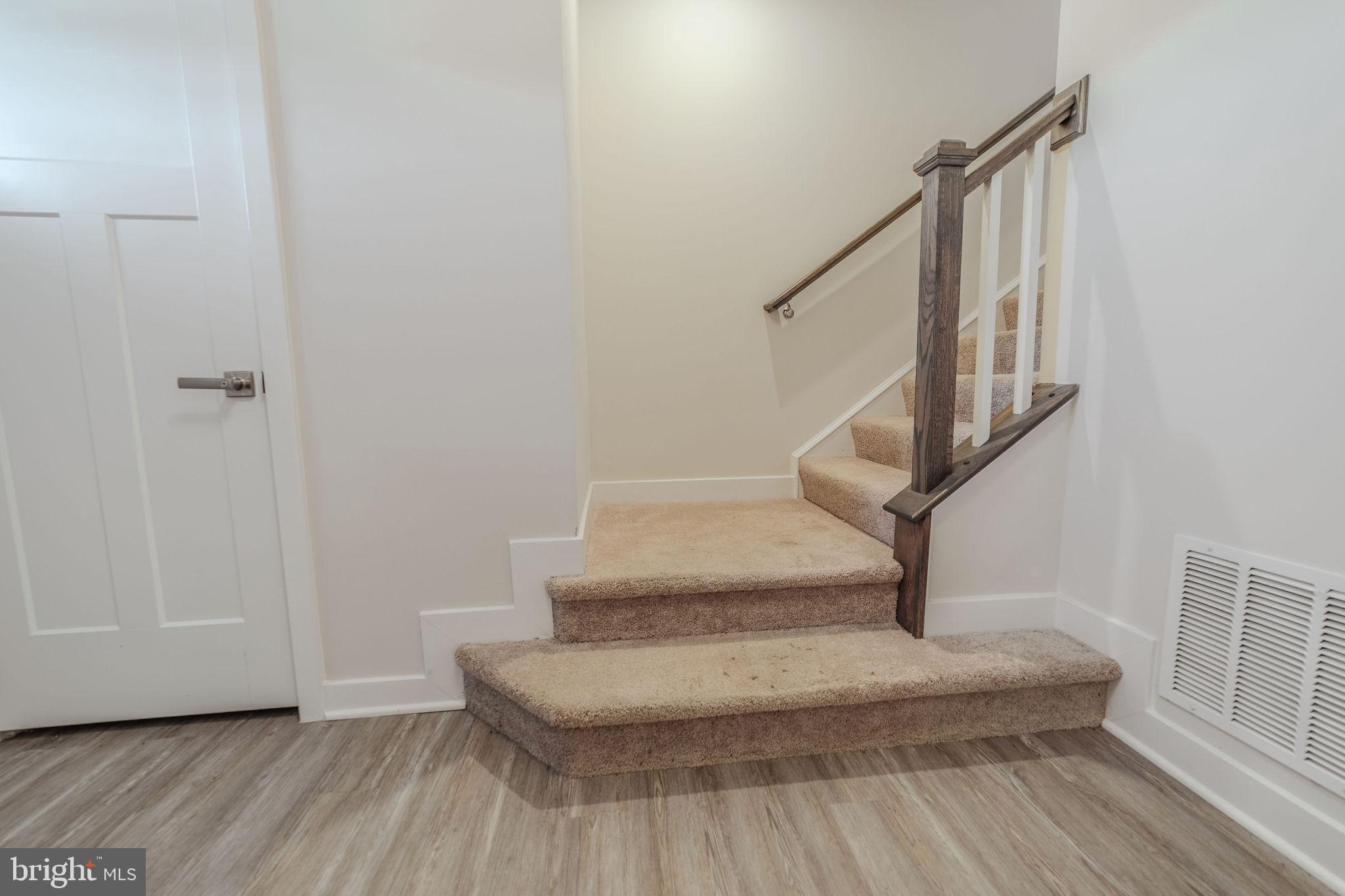 POTOMAC STATION - Residential Lease