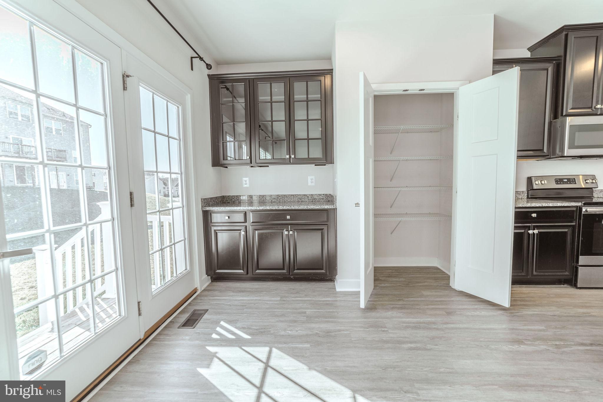 POTOMAC STATION - Residential Lease